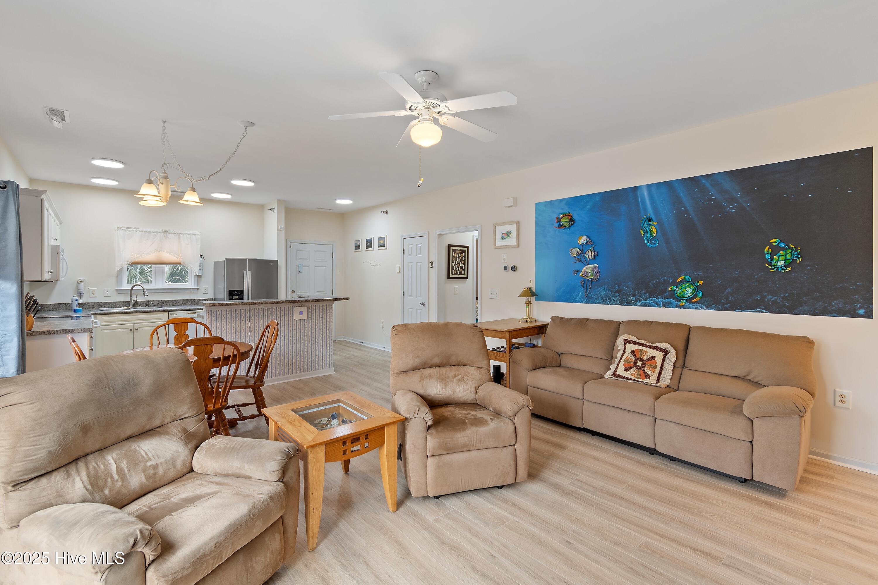 4132 Vanessa Drive, Unit 15