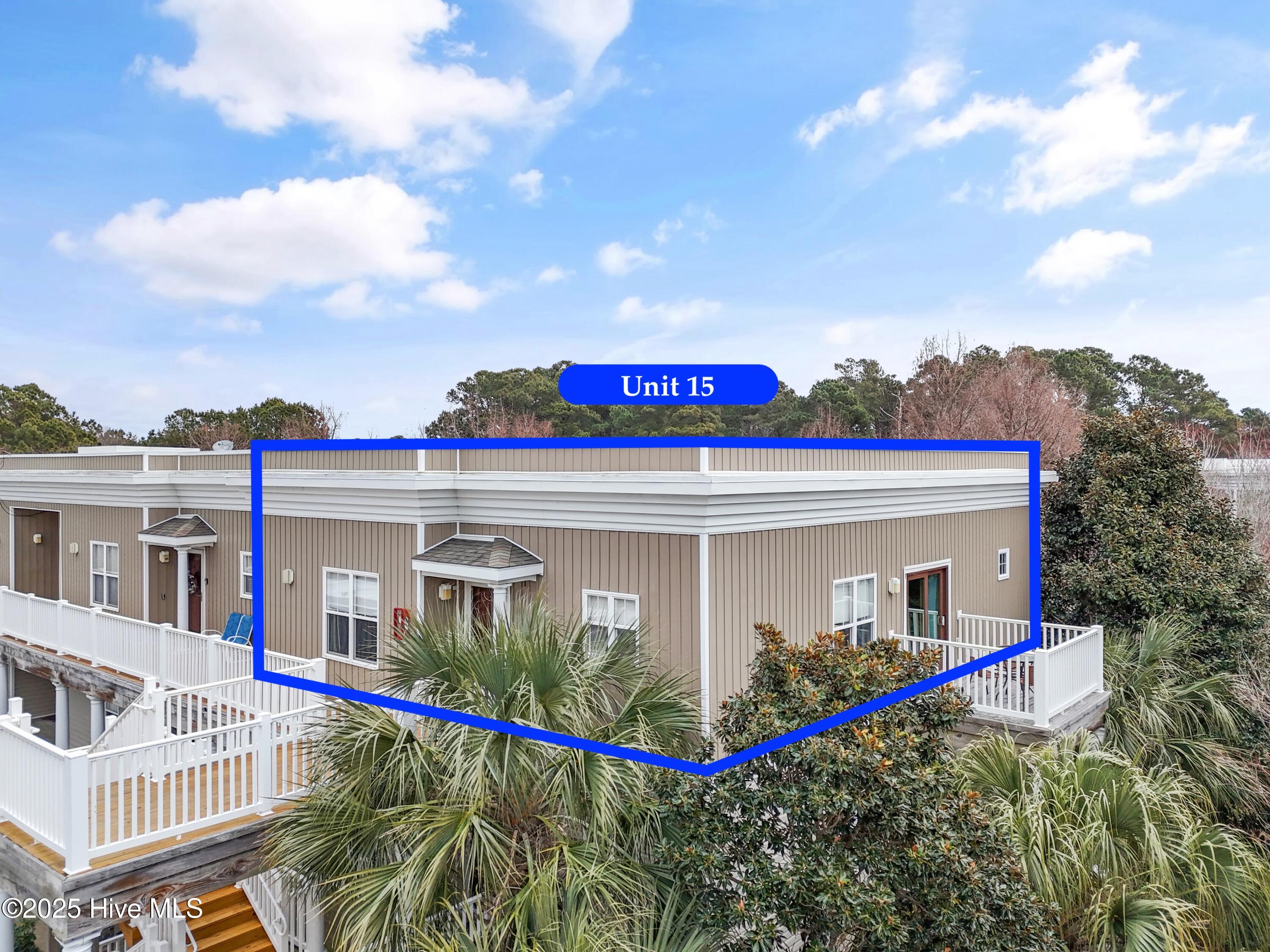 4132 Vanessa Drive, Unit 15