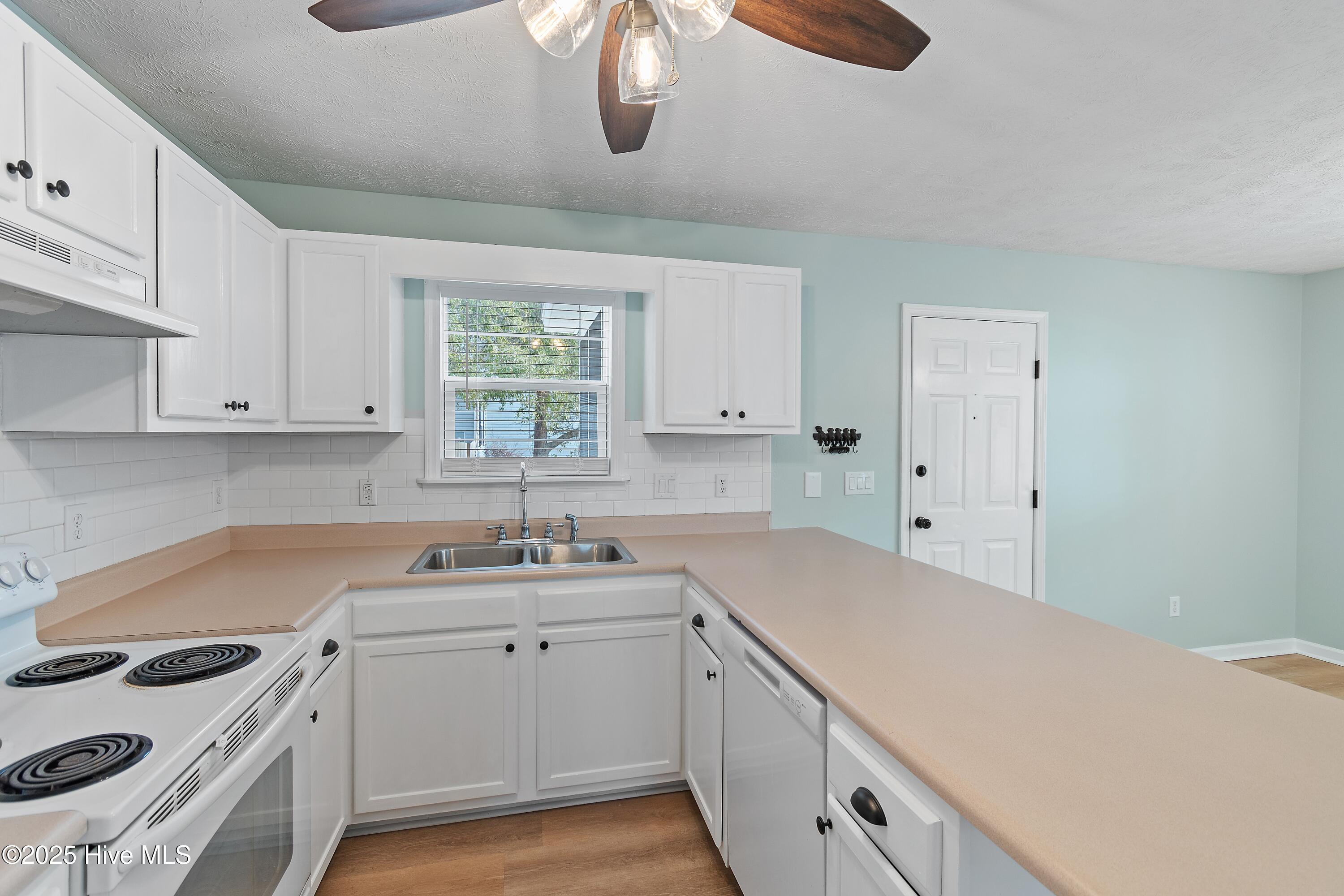 421 Charlestown Road