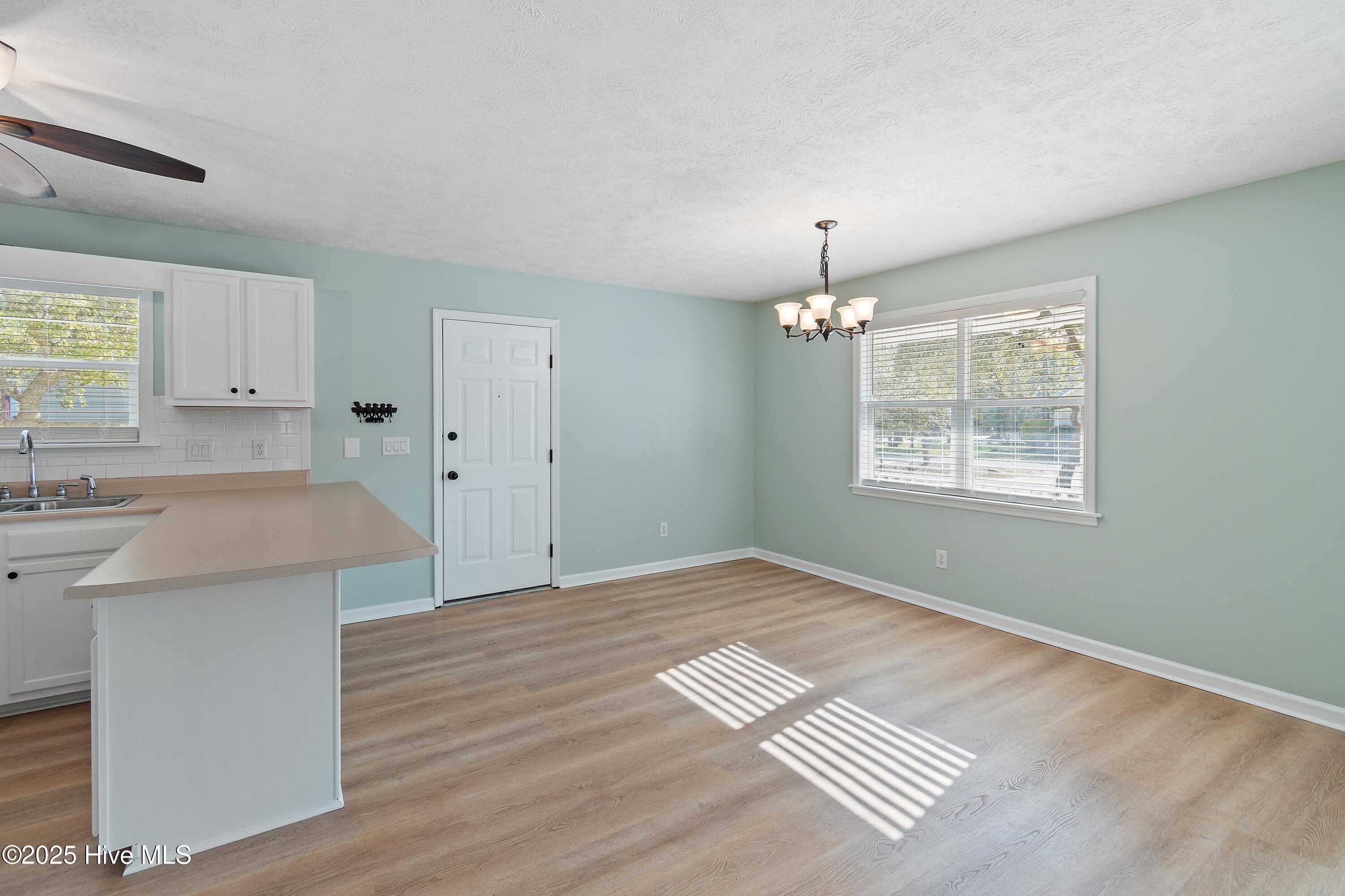 421 Charlestown Road