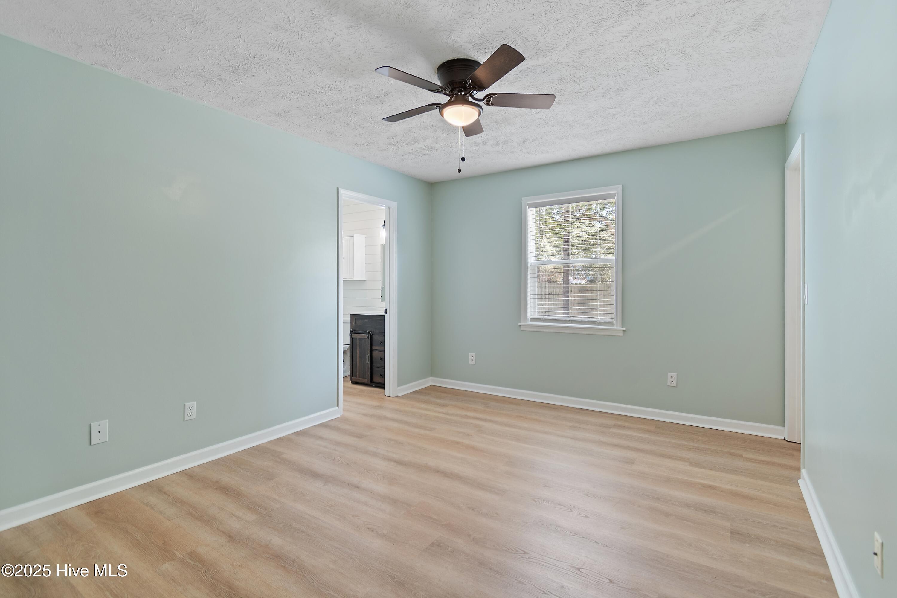 421 Charlestown Road