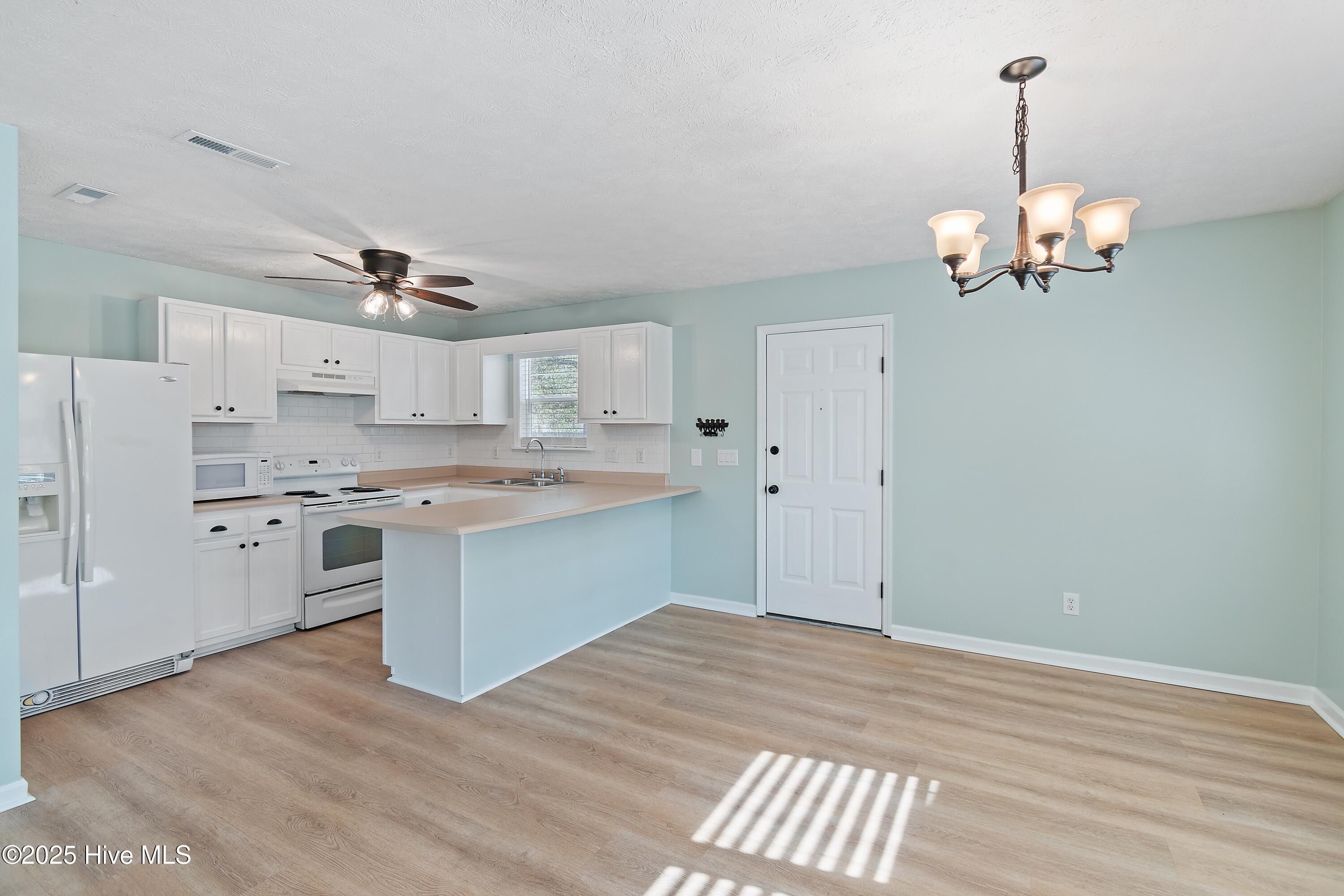 421 Charlestown Road