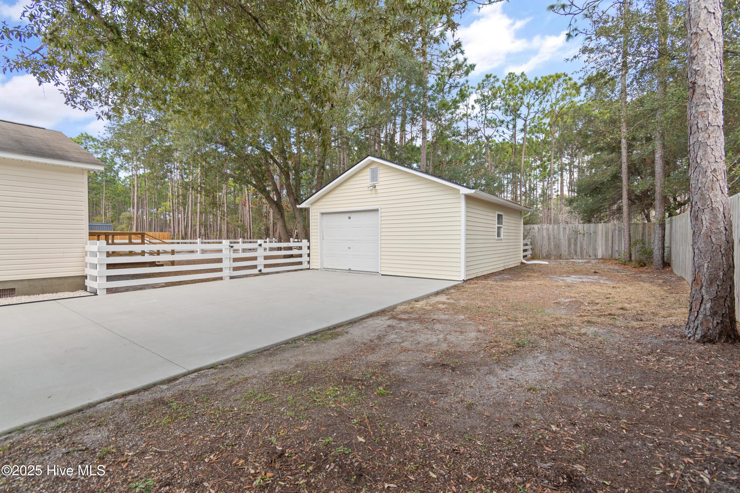 421 Charlestown Road