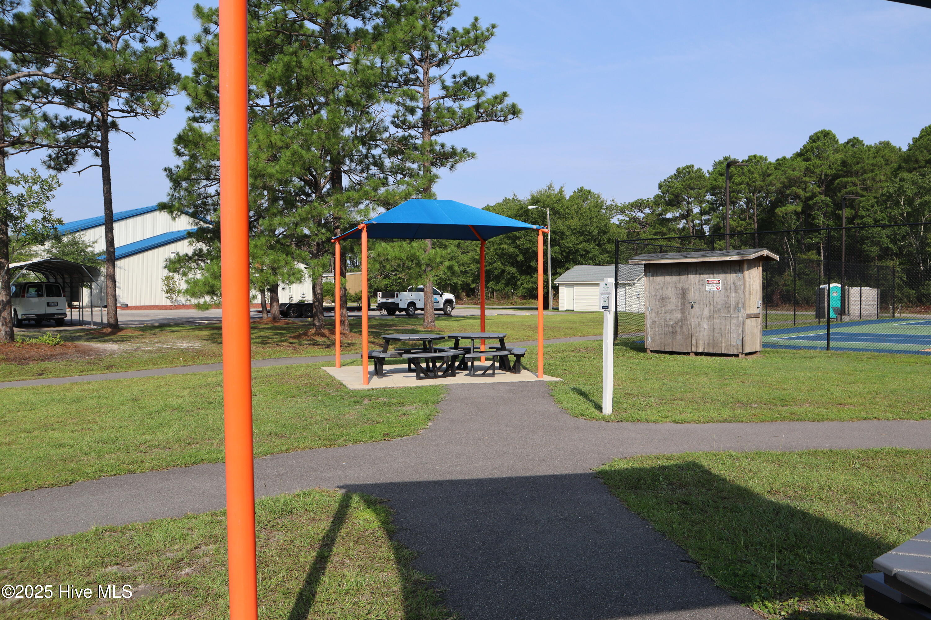 421 Charlestown Road