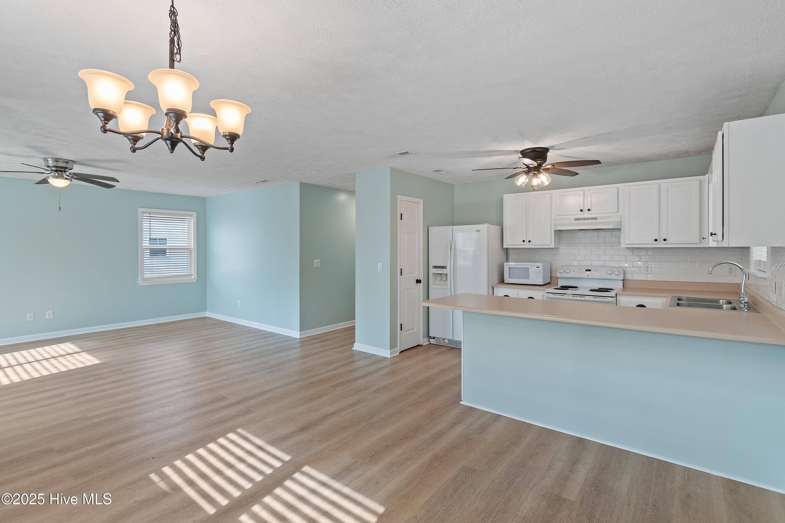 421 Charlestown Road