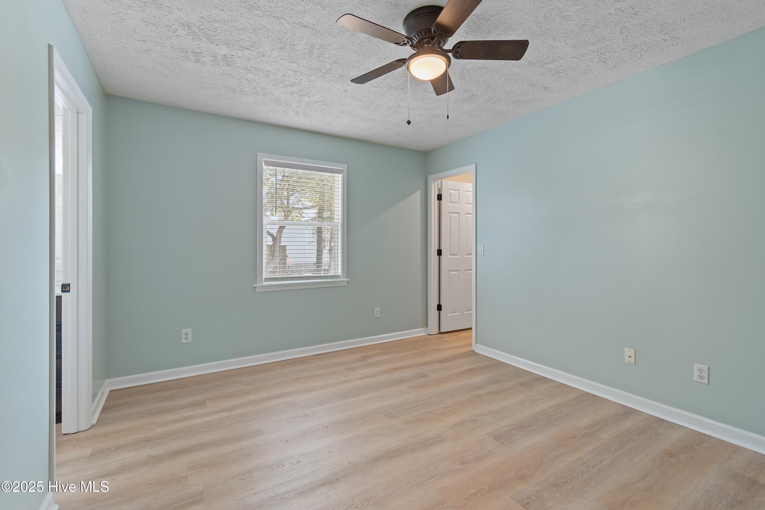 421 Charlestown Road