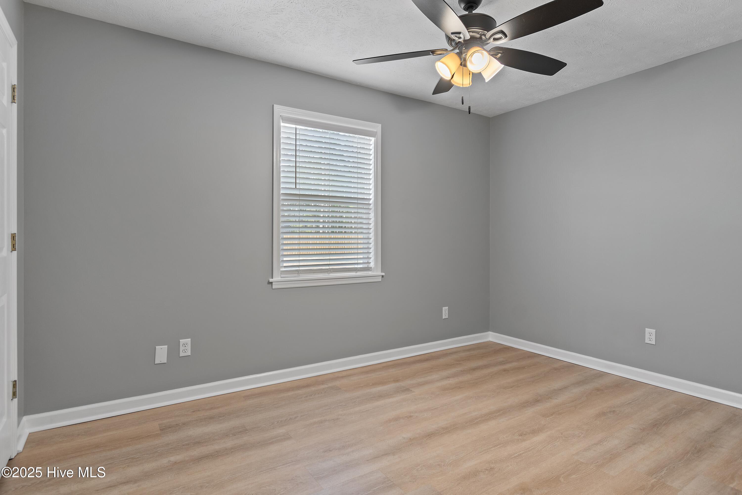 421 Charlestown Road