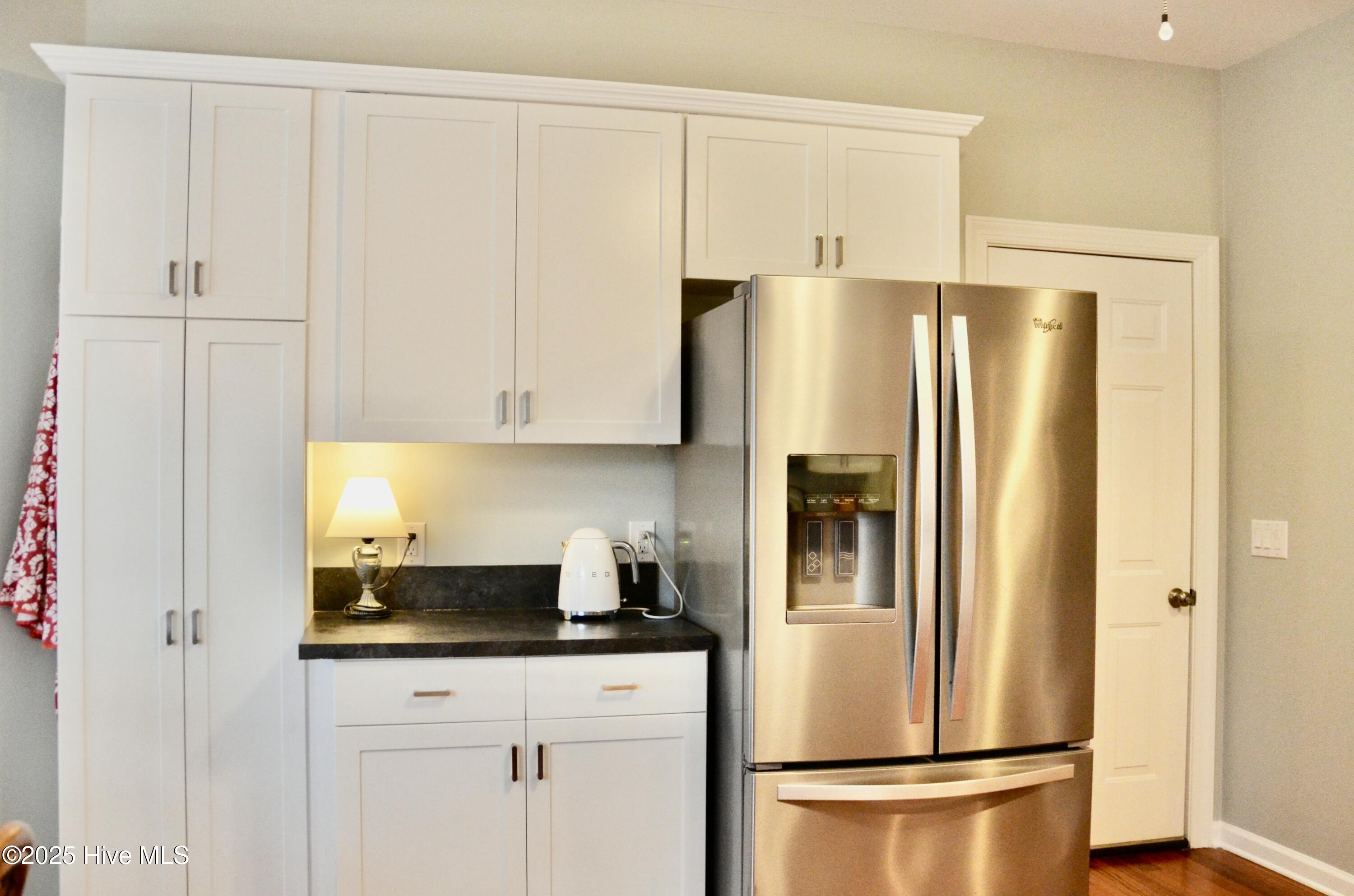 4152 Sheffield Place SE