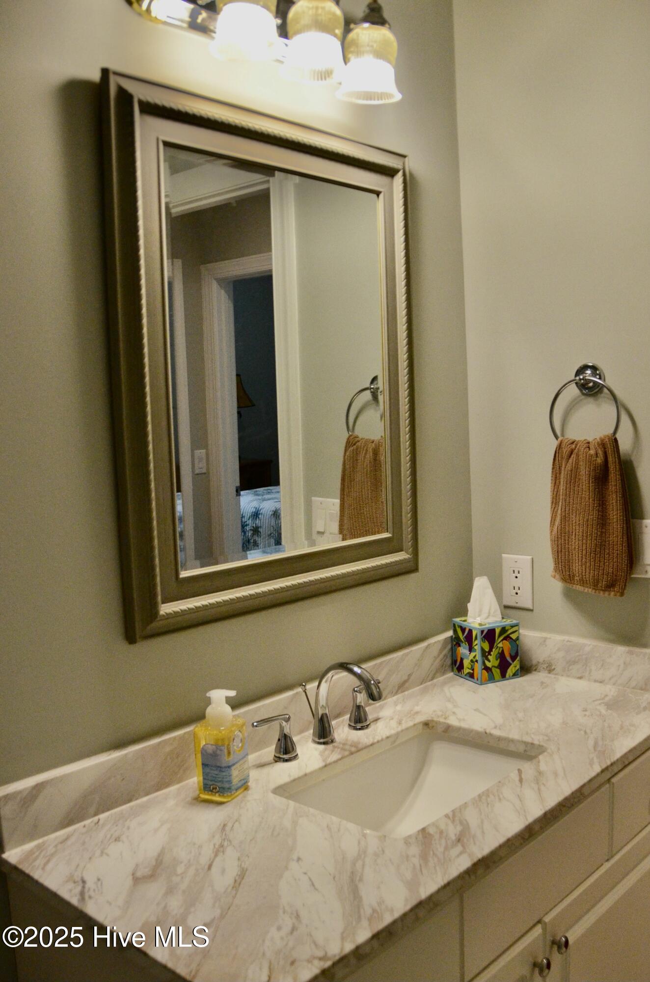 4152 Sheffield Place SE