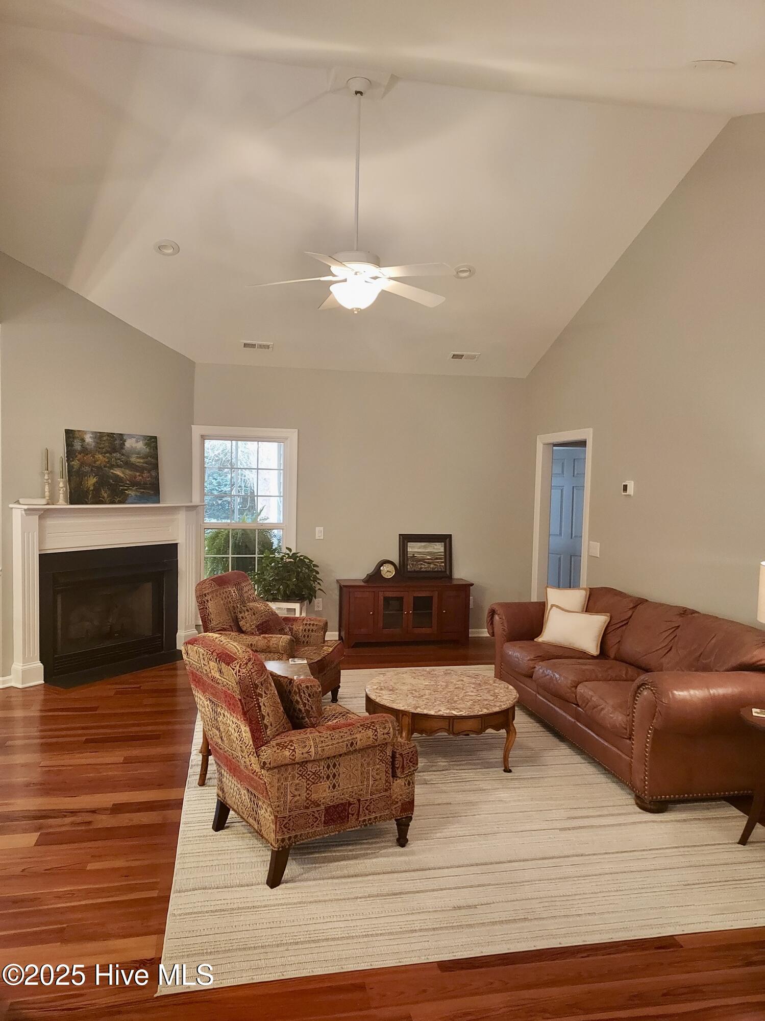 4152 Sheffield Place SE