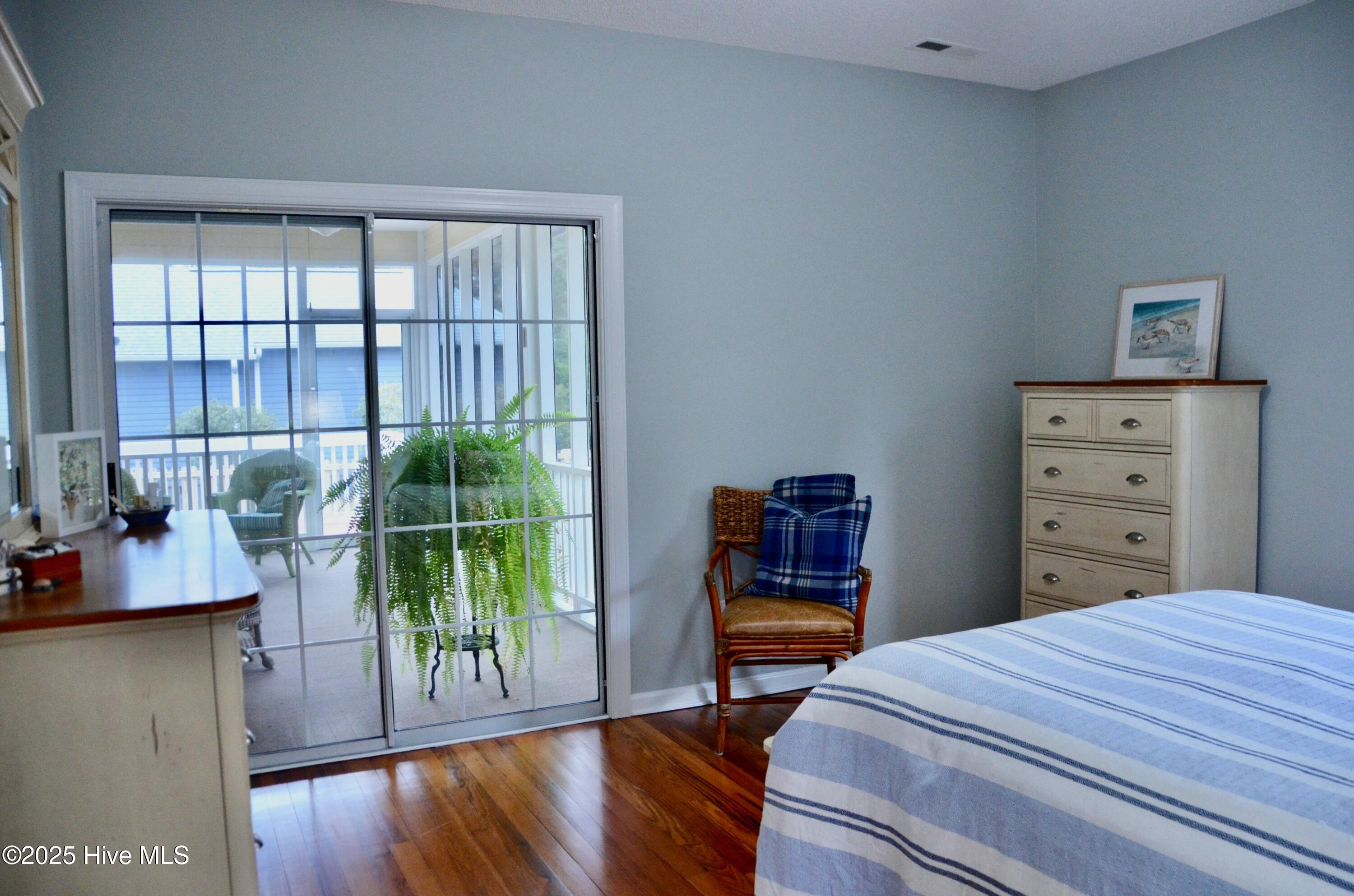 4152 Sheffield Place SE