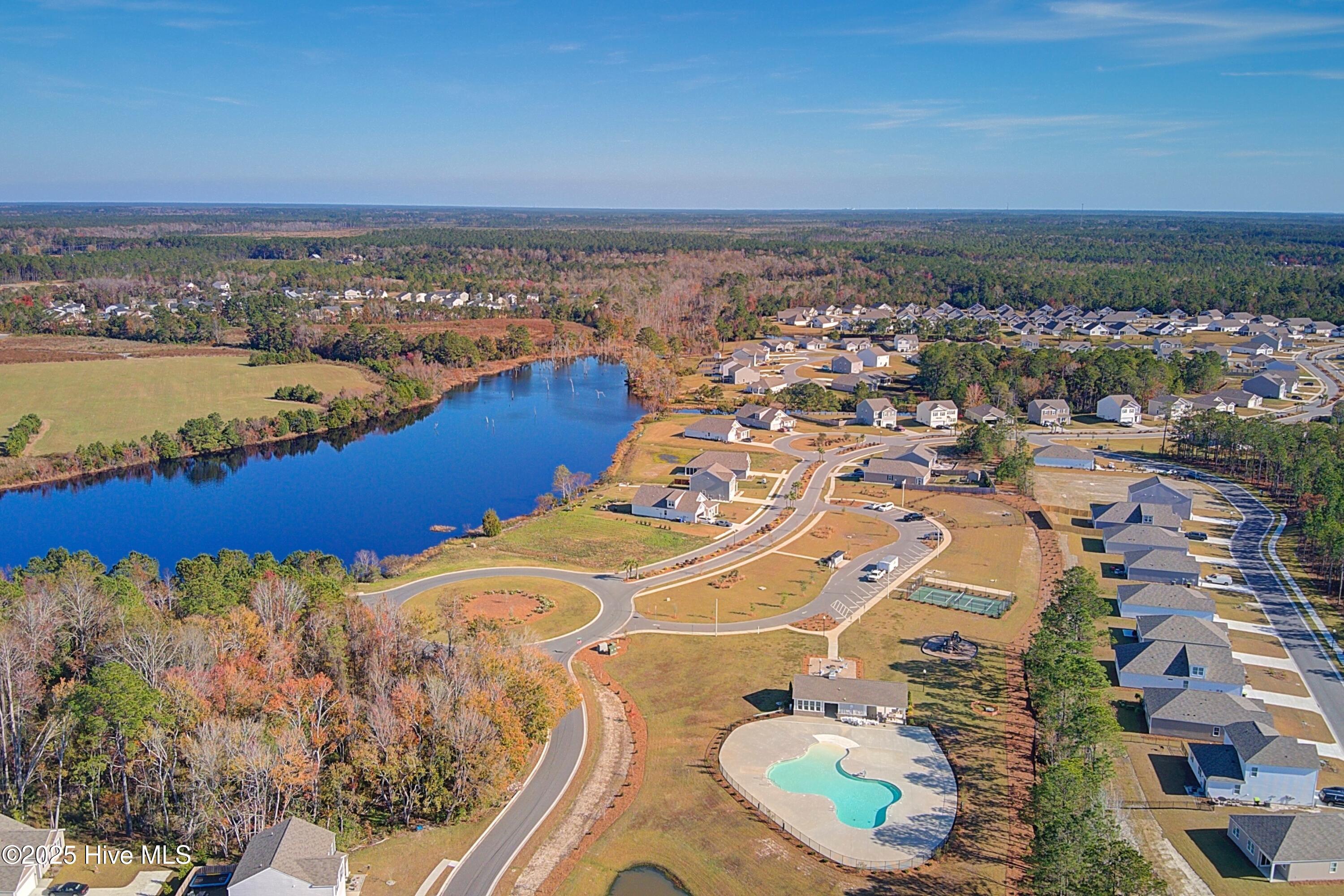 1532 Pleasant Hollow Court SE