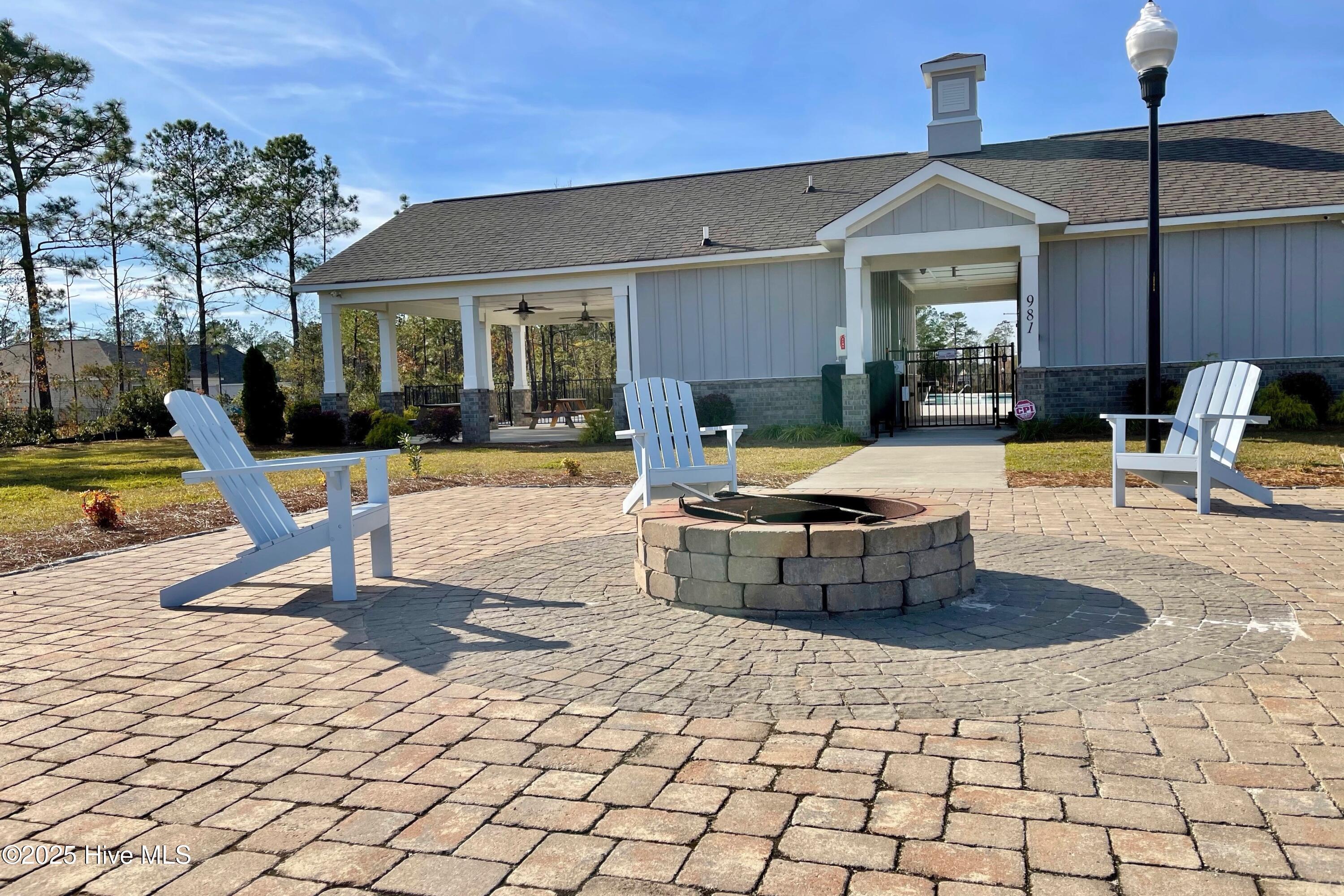 1532 Pleasant Hollow Court SE