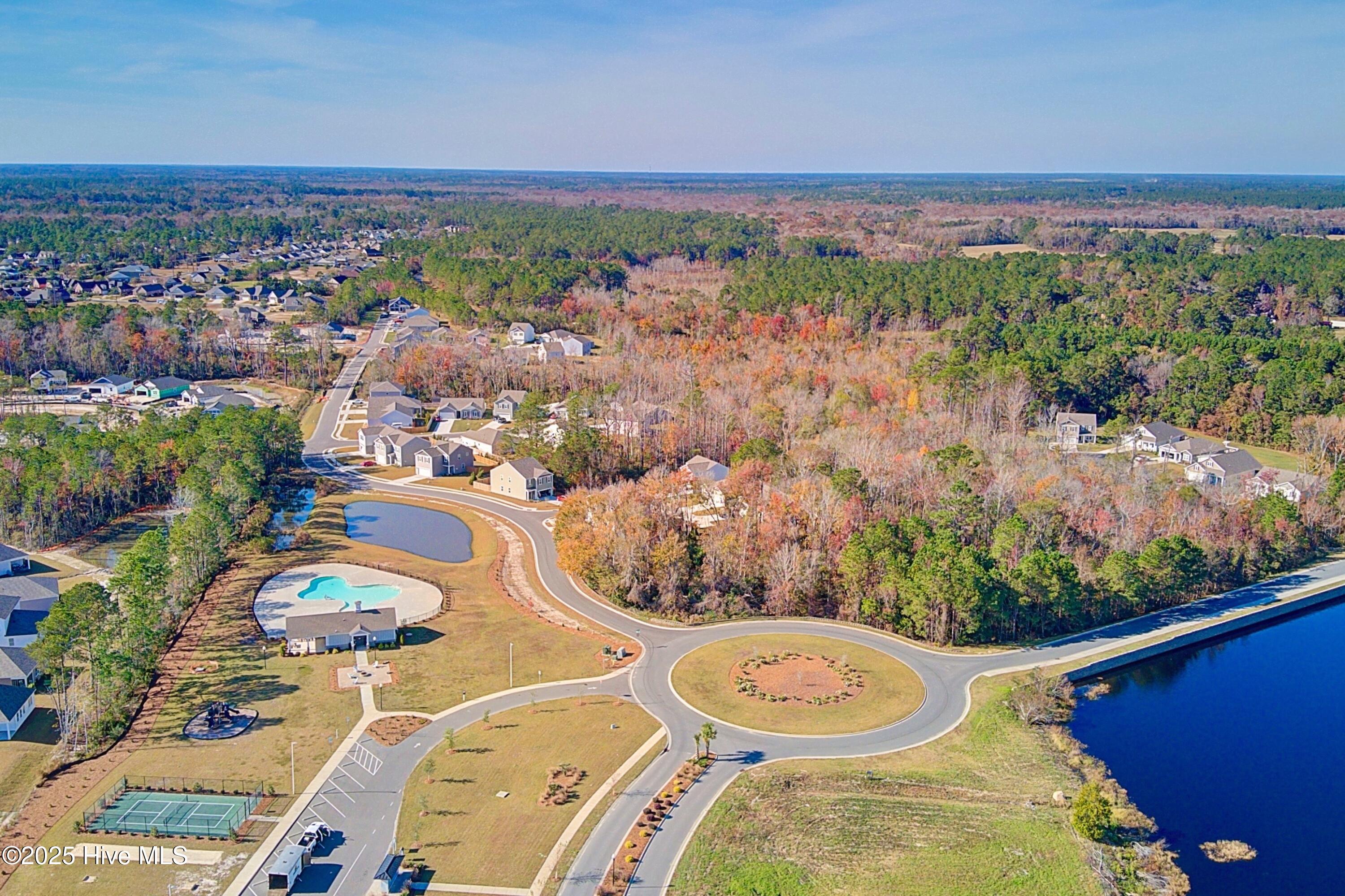 1532 Pleasant Hollow Court SE