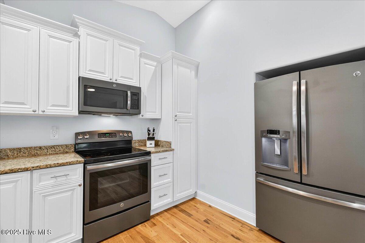 134 NE 11th Street