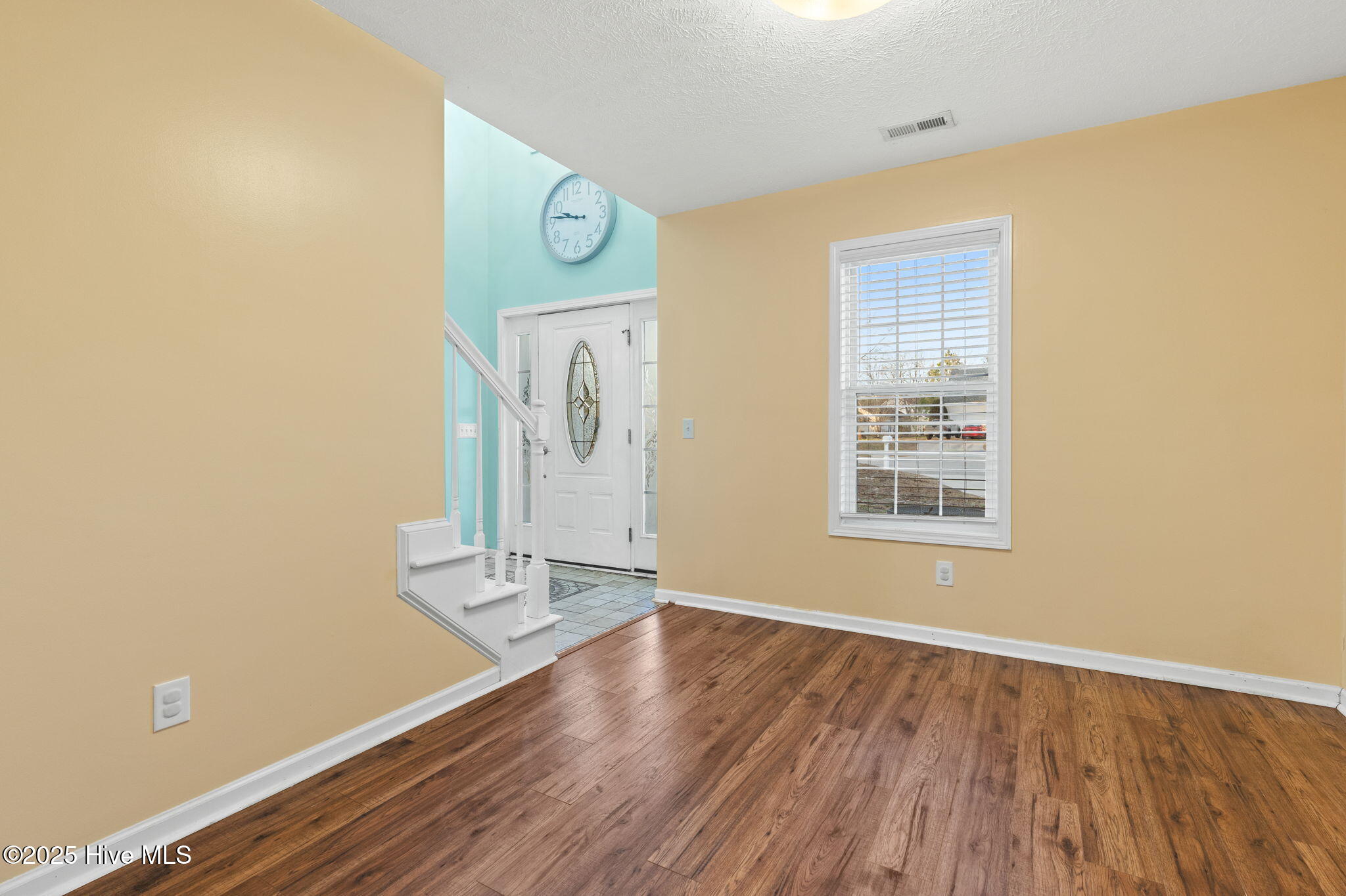 7 Oban Court