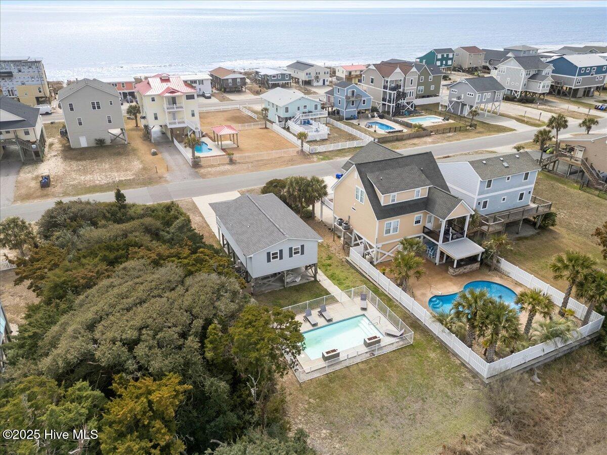 220 W Dolphin Drive