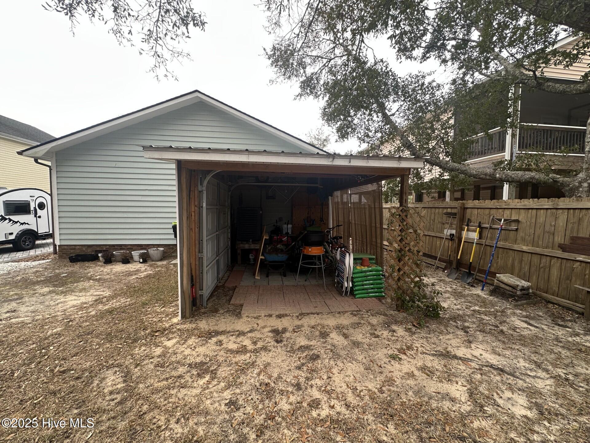 106 NW 4th Street