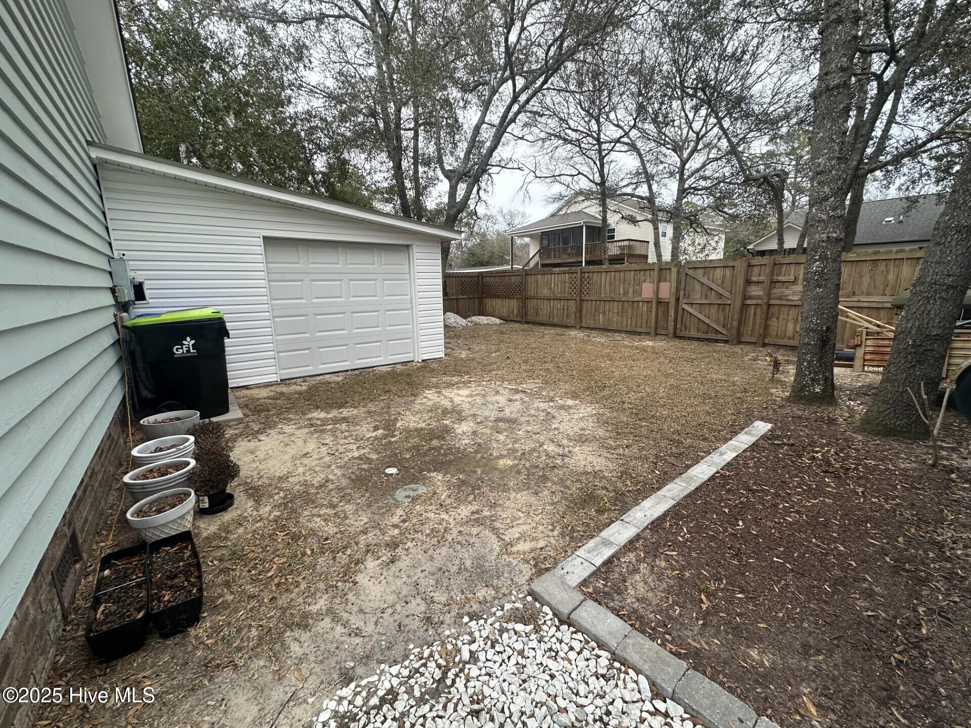 106 NW 4th Street