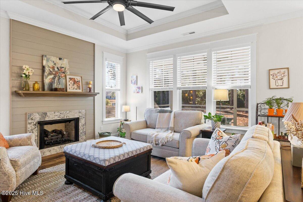 3695 Willow Lake Drive SE