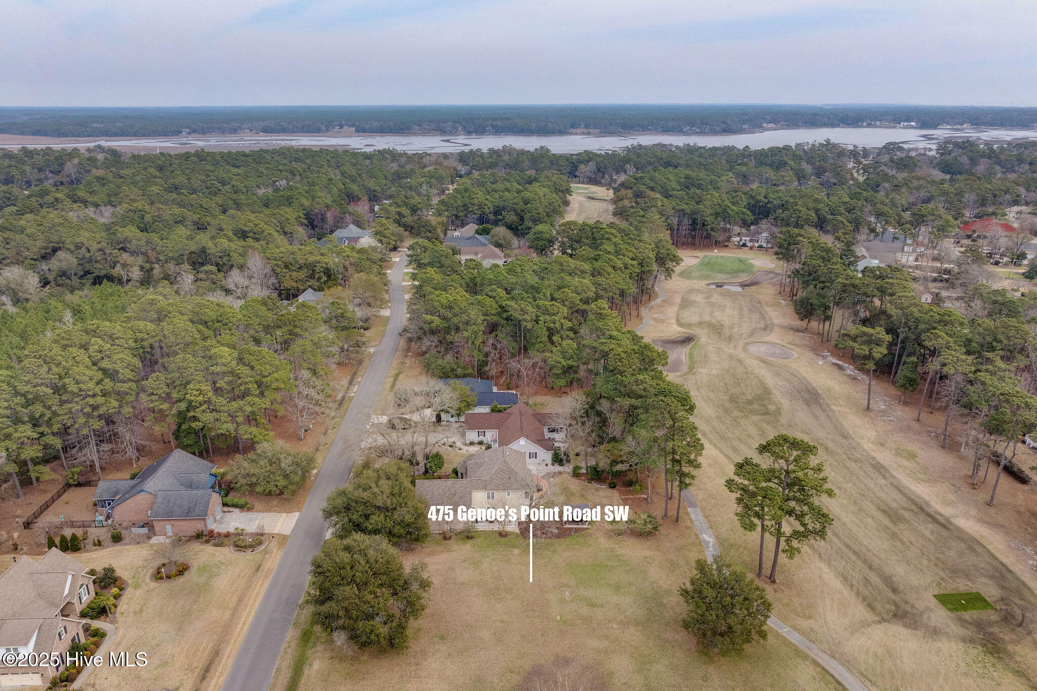 475 Genoes Point Road SW