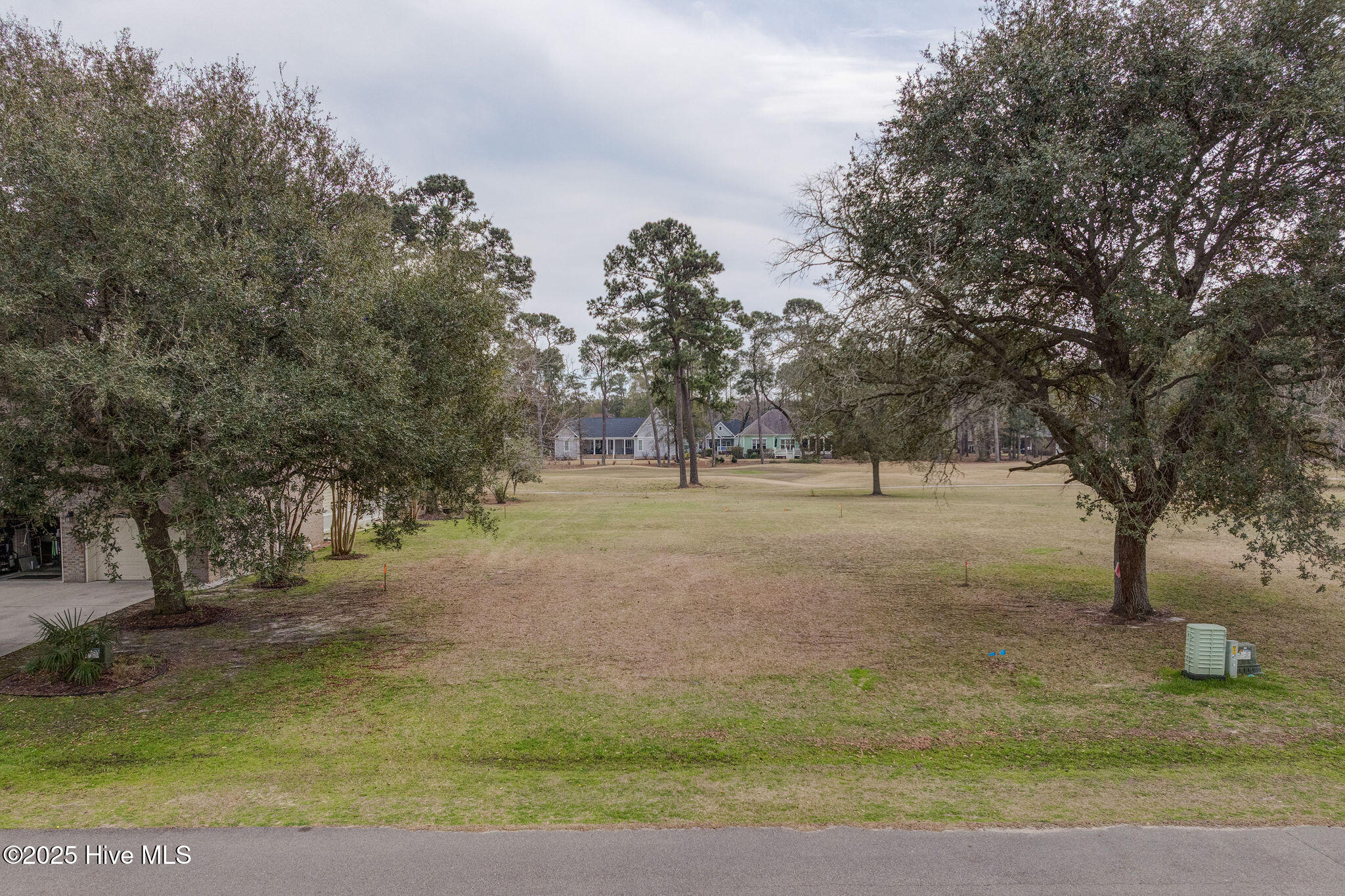 475 Genoes Point Road SW