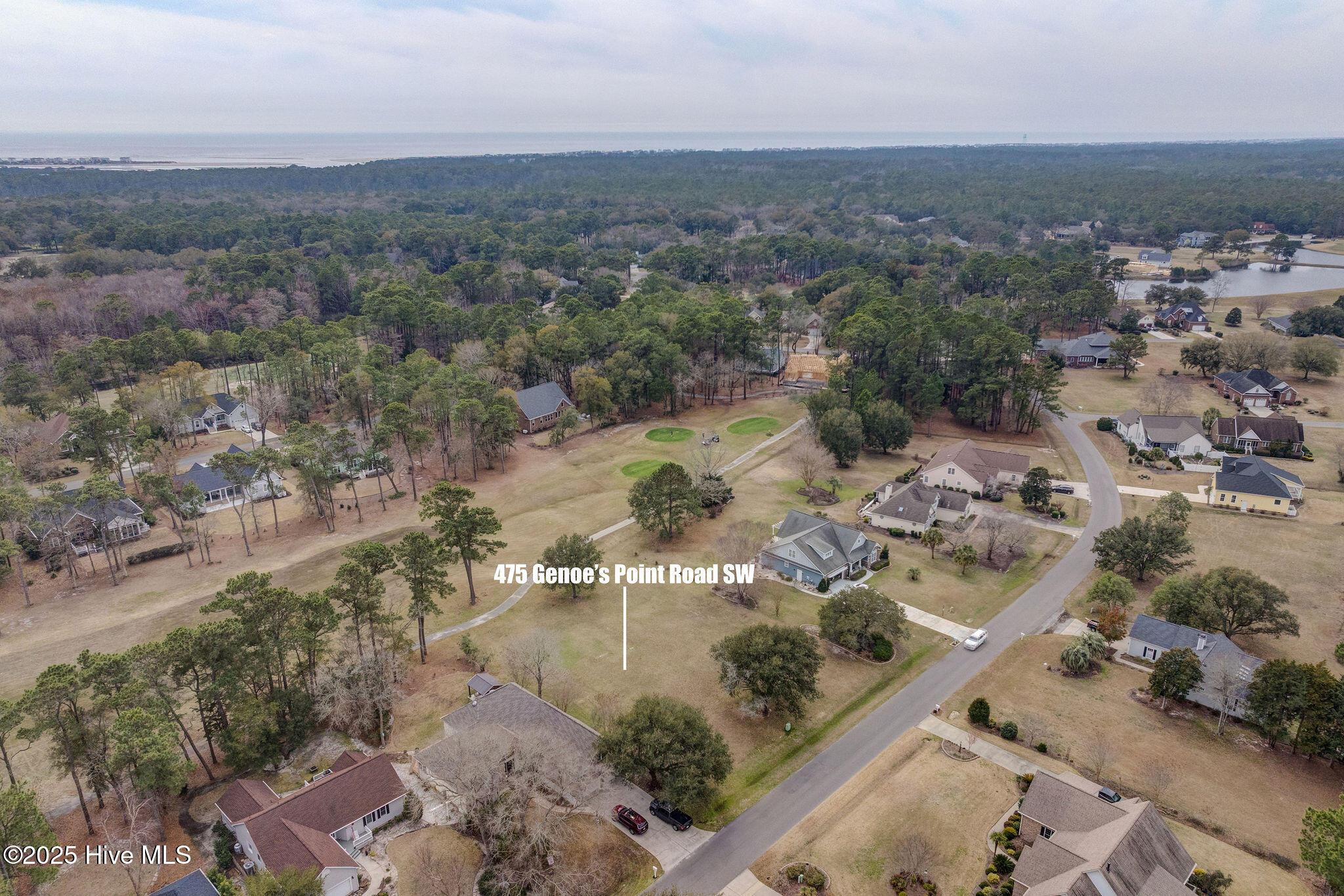 475 Genoes Point Road SW