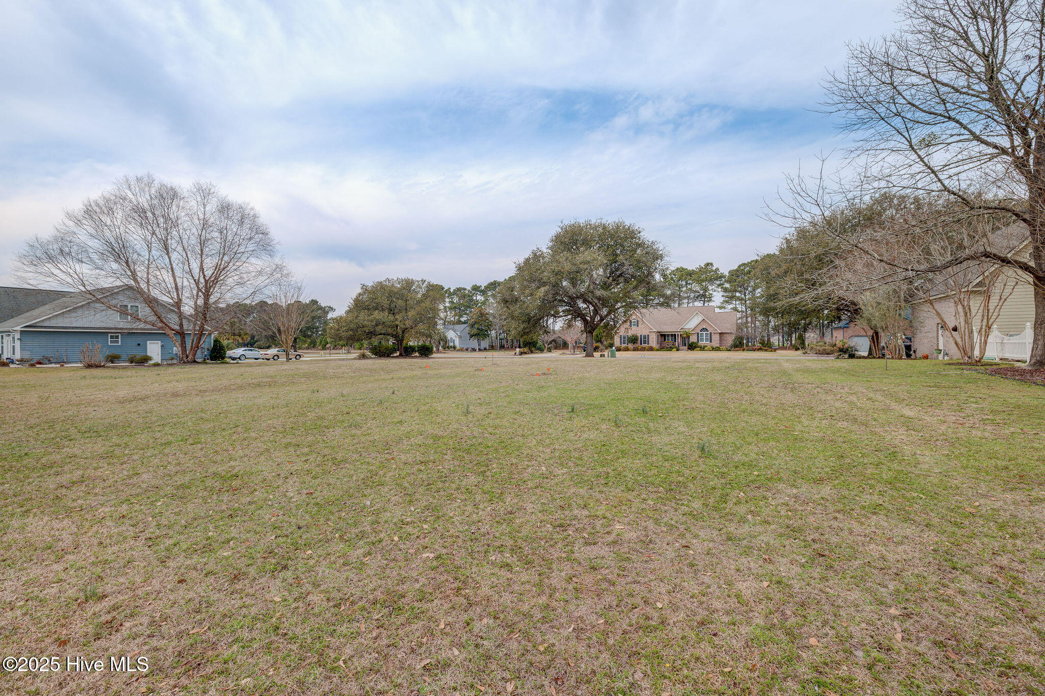 475 Genoes Point Road SW