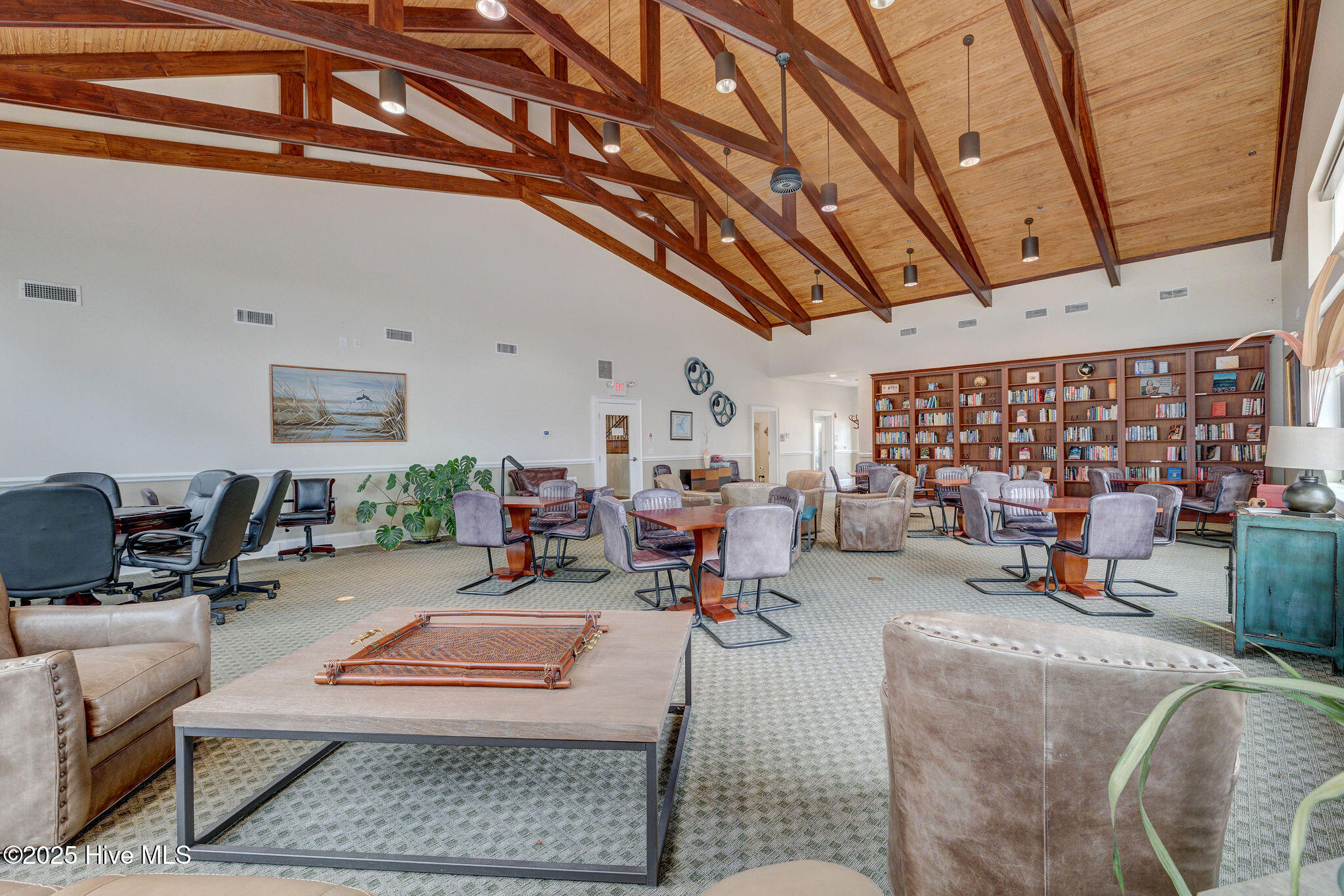 475 Genoes Point Road SW