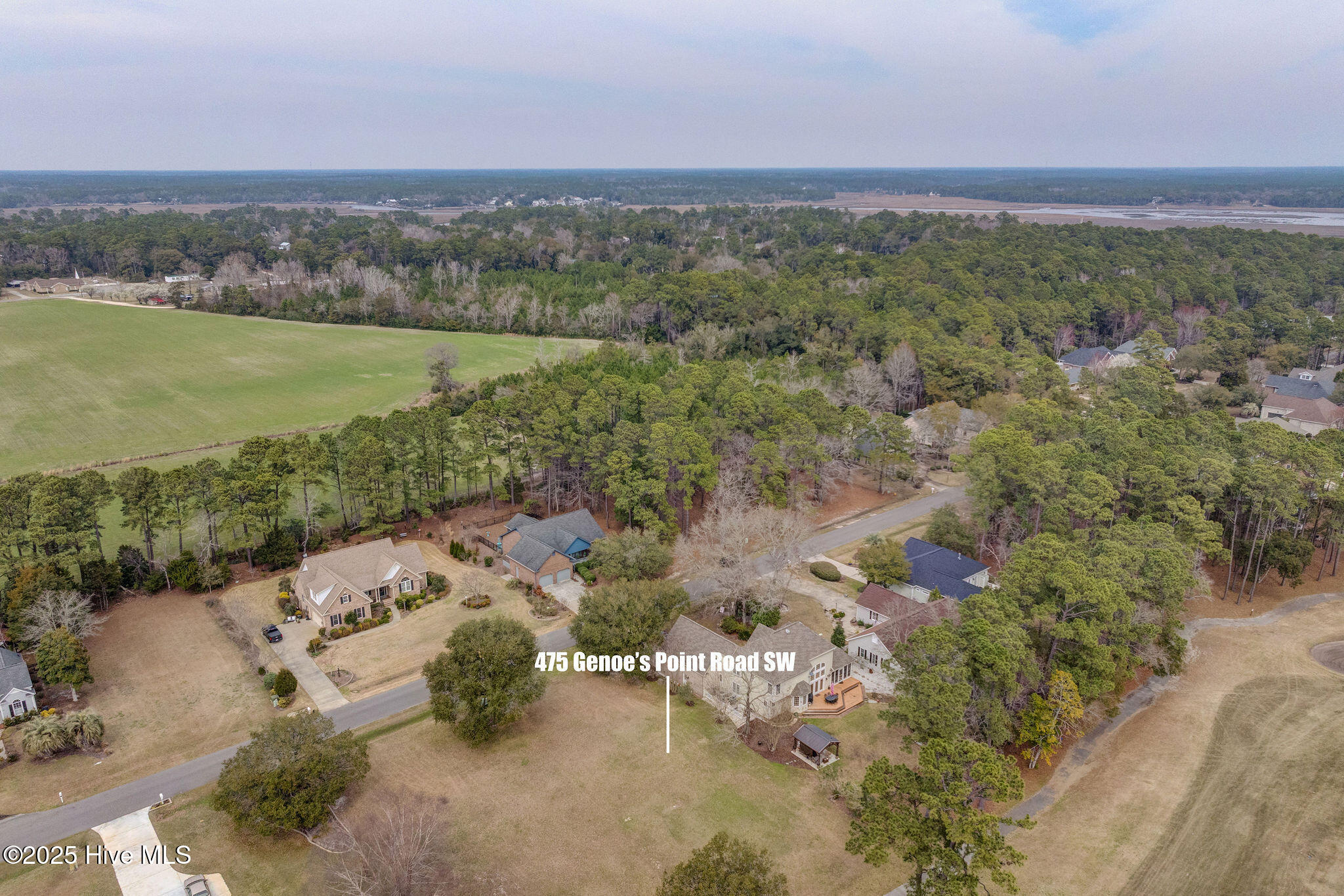 475 Genoes Point Road SW