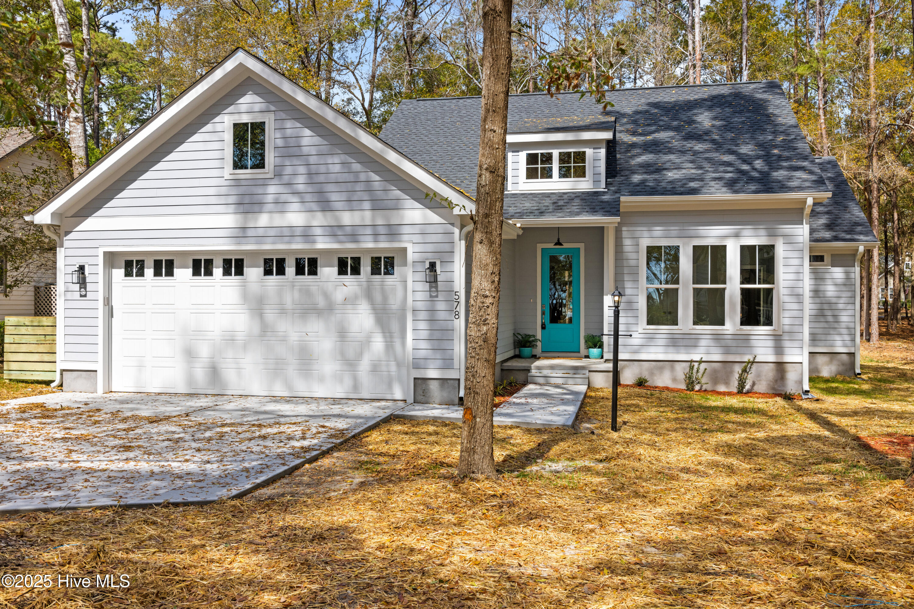 578 Lockwood Court SE