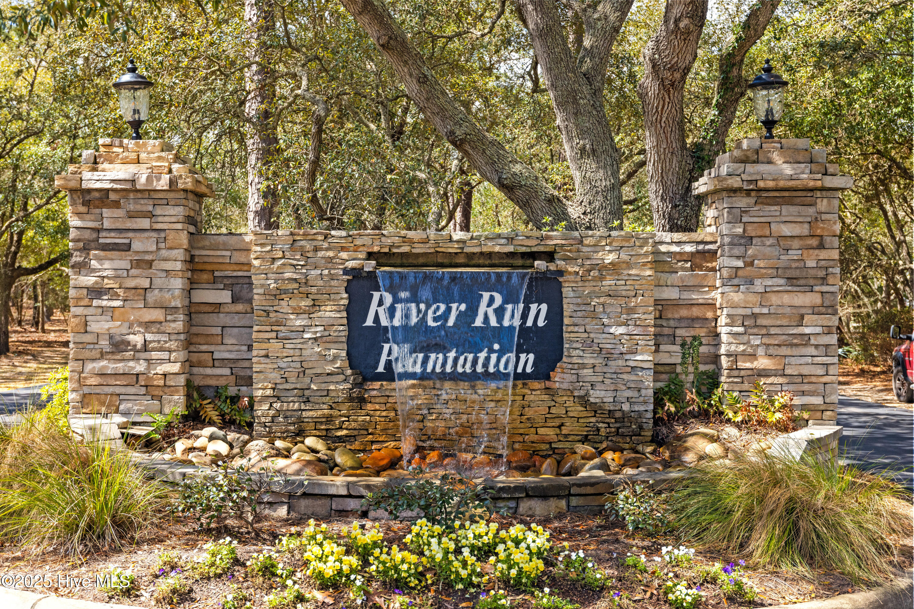 578 Lockwood Court SE