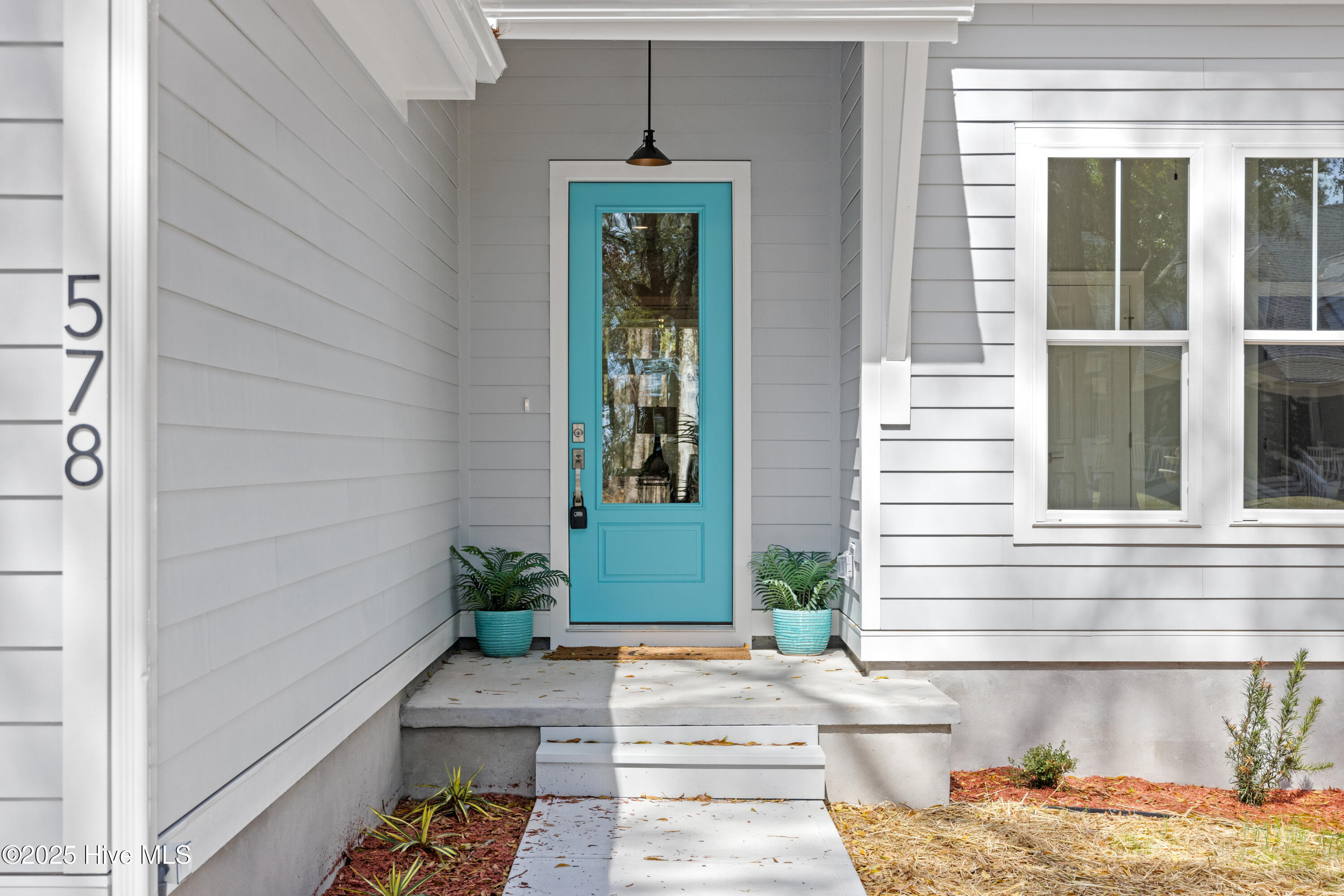 578 Lockwood Court SE