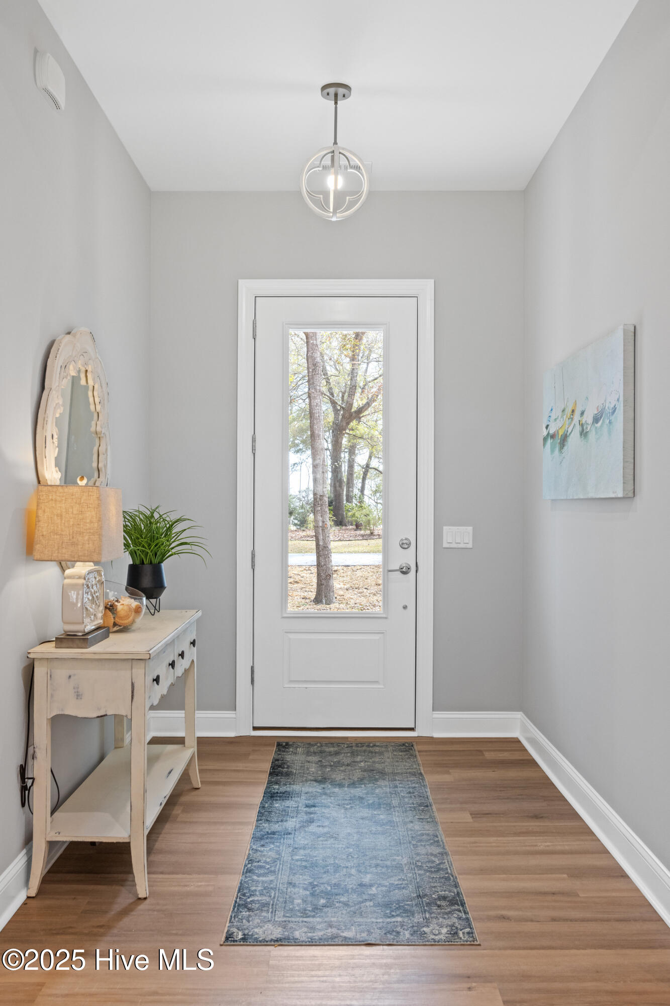 578 Lockwood Court SE