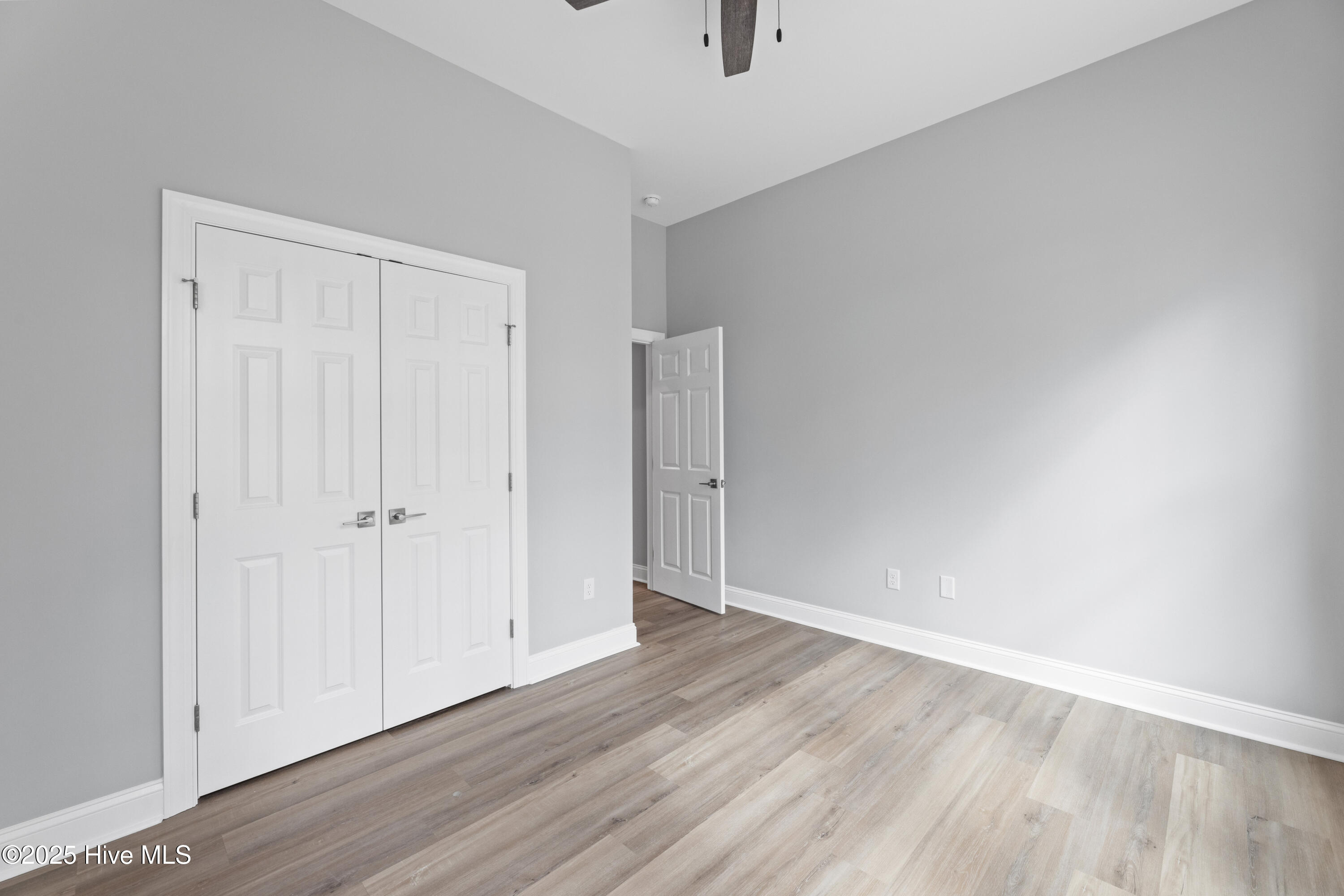 578 Lockwood Court SE