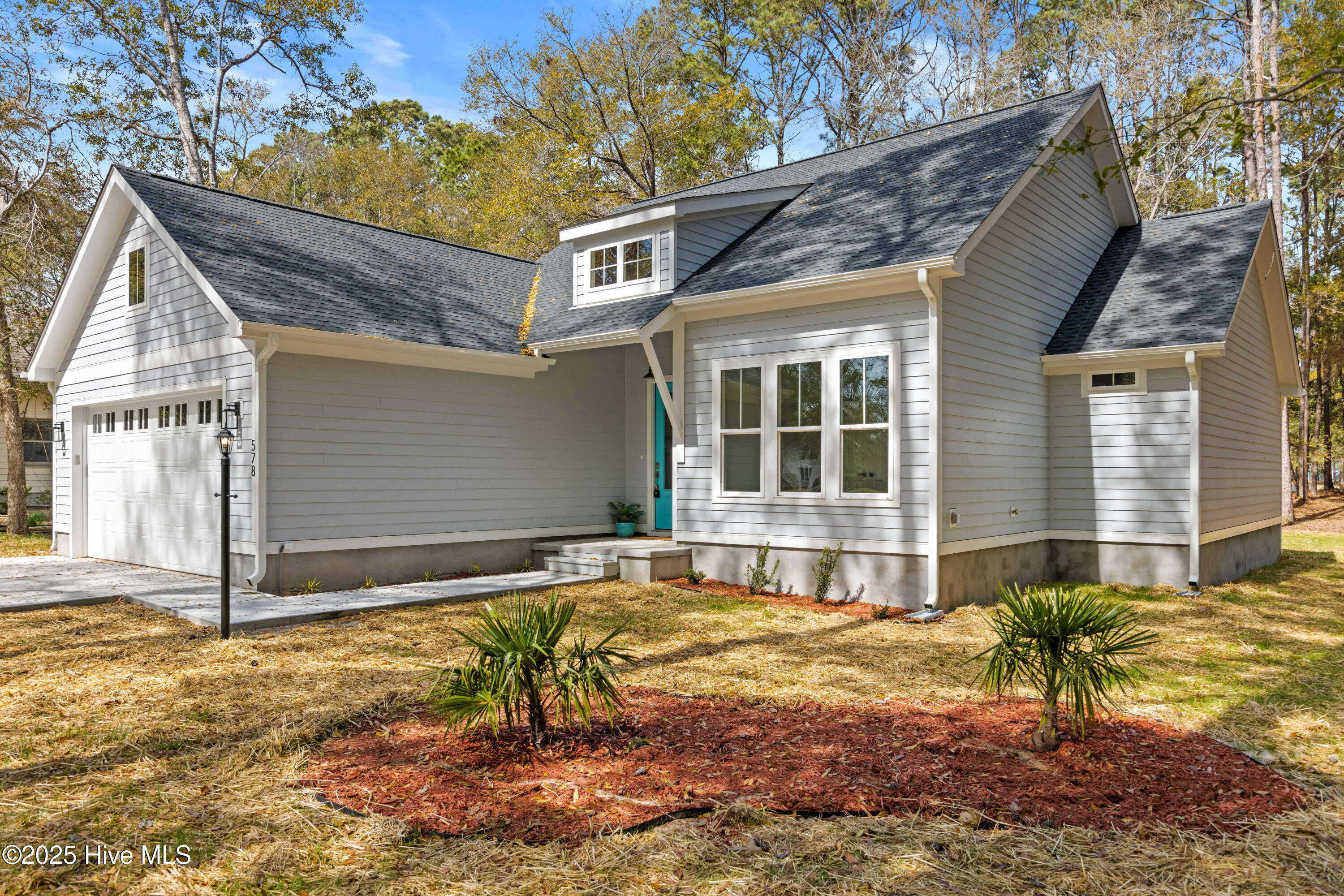 578 Lockwood Court SE