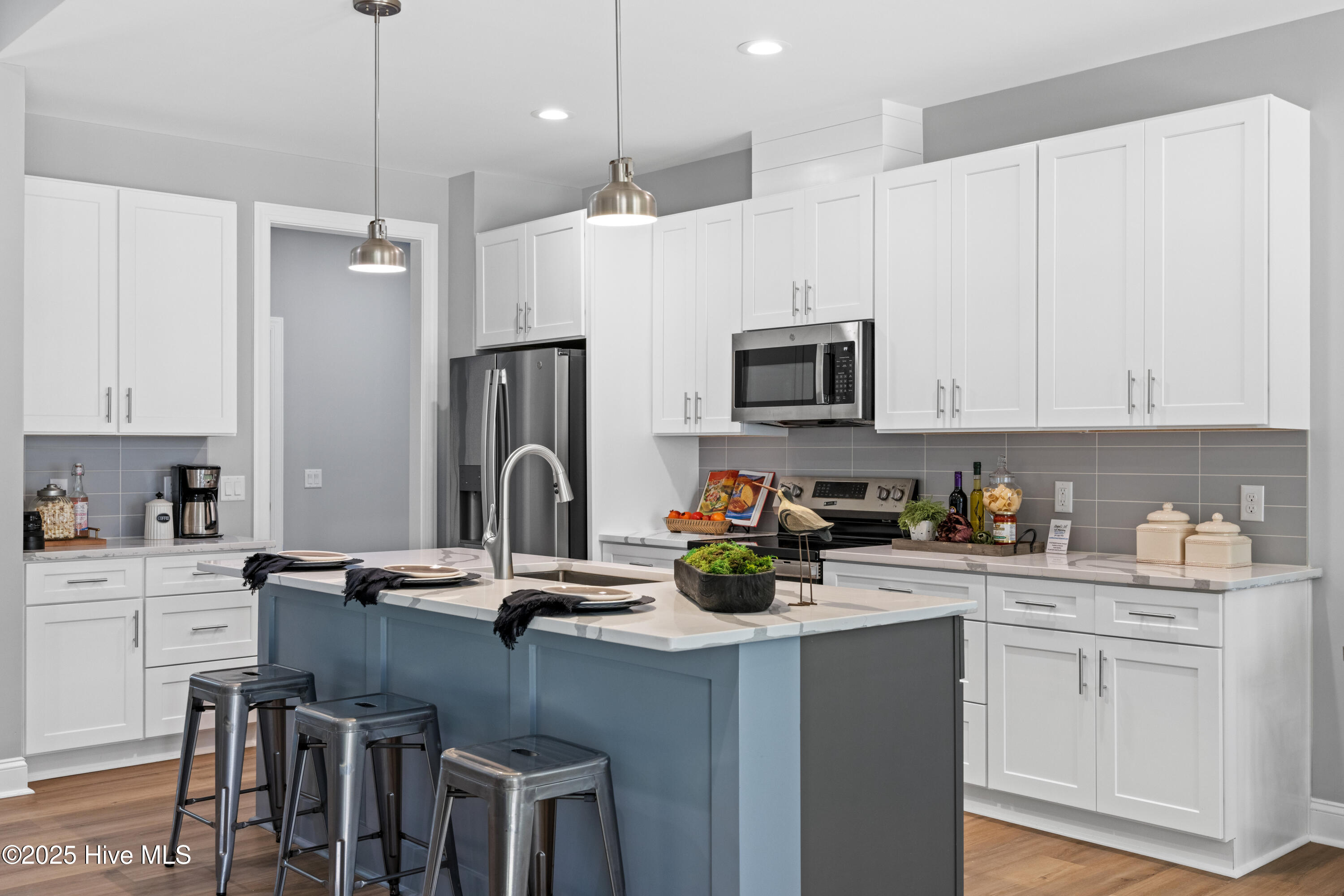 578 Lockwood Court SE