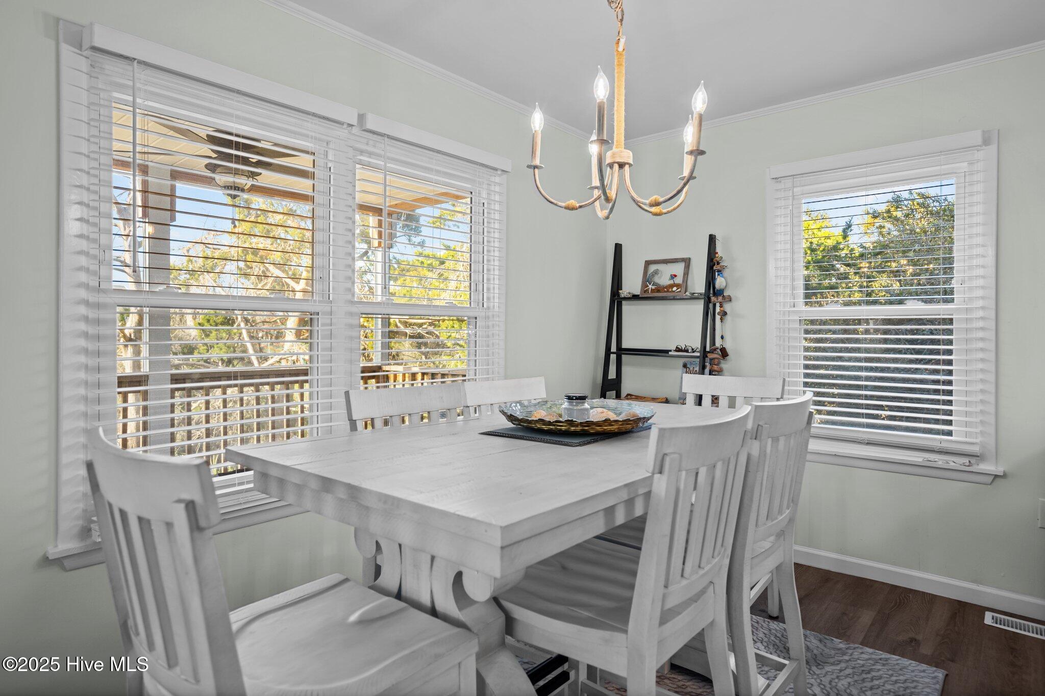 1923 E Pelican Drive