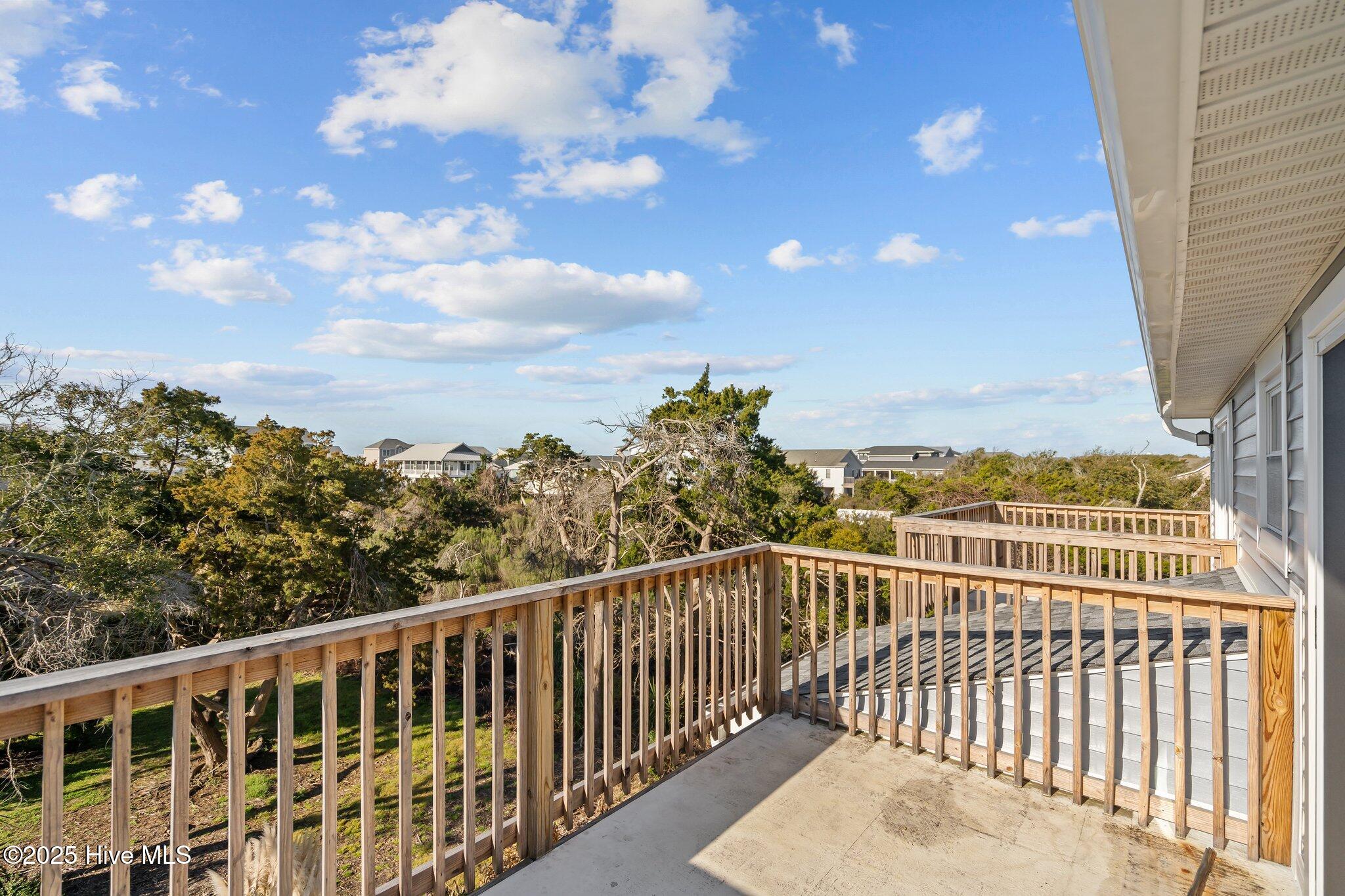 1923 E Pelican Drive