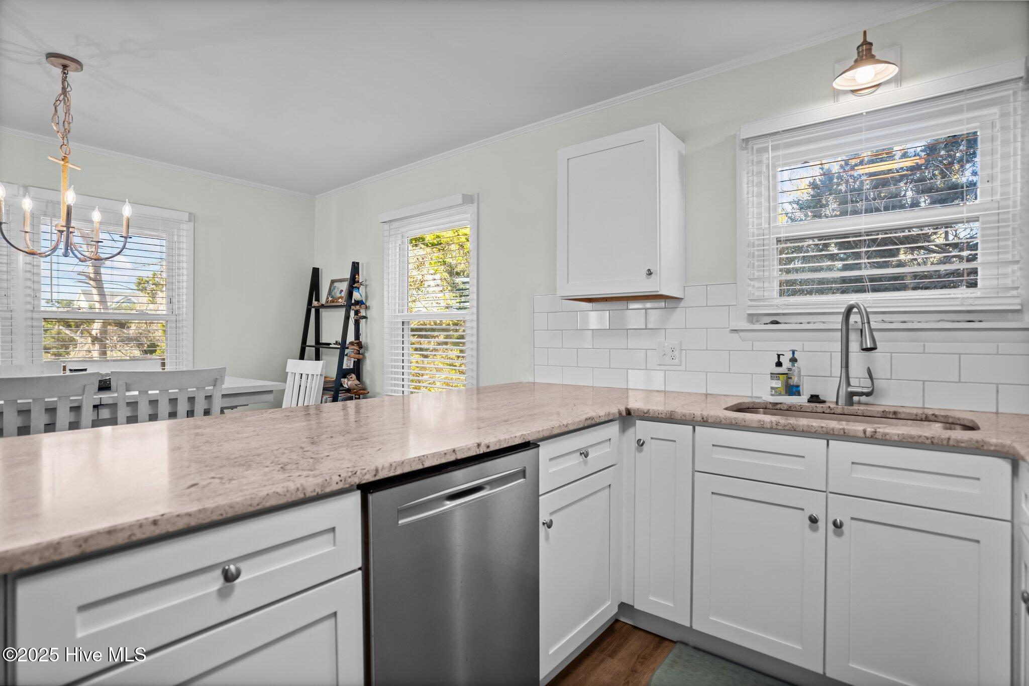 1923 E Pelican Drive