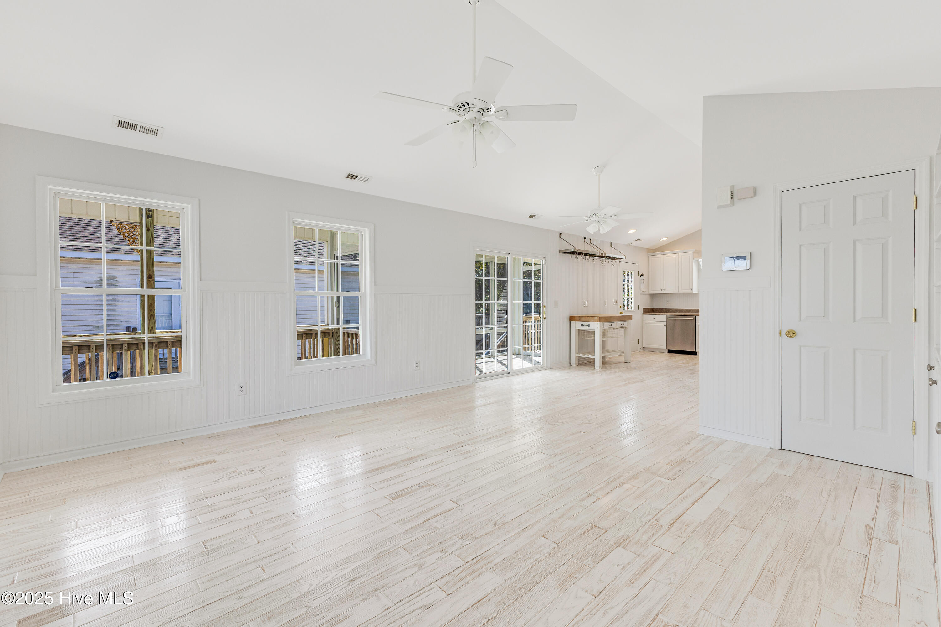 105 SW 3rd Street