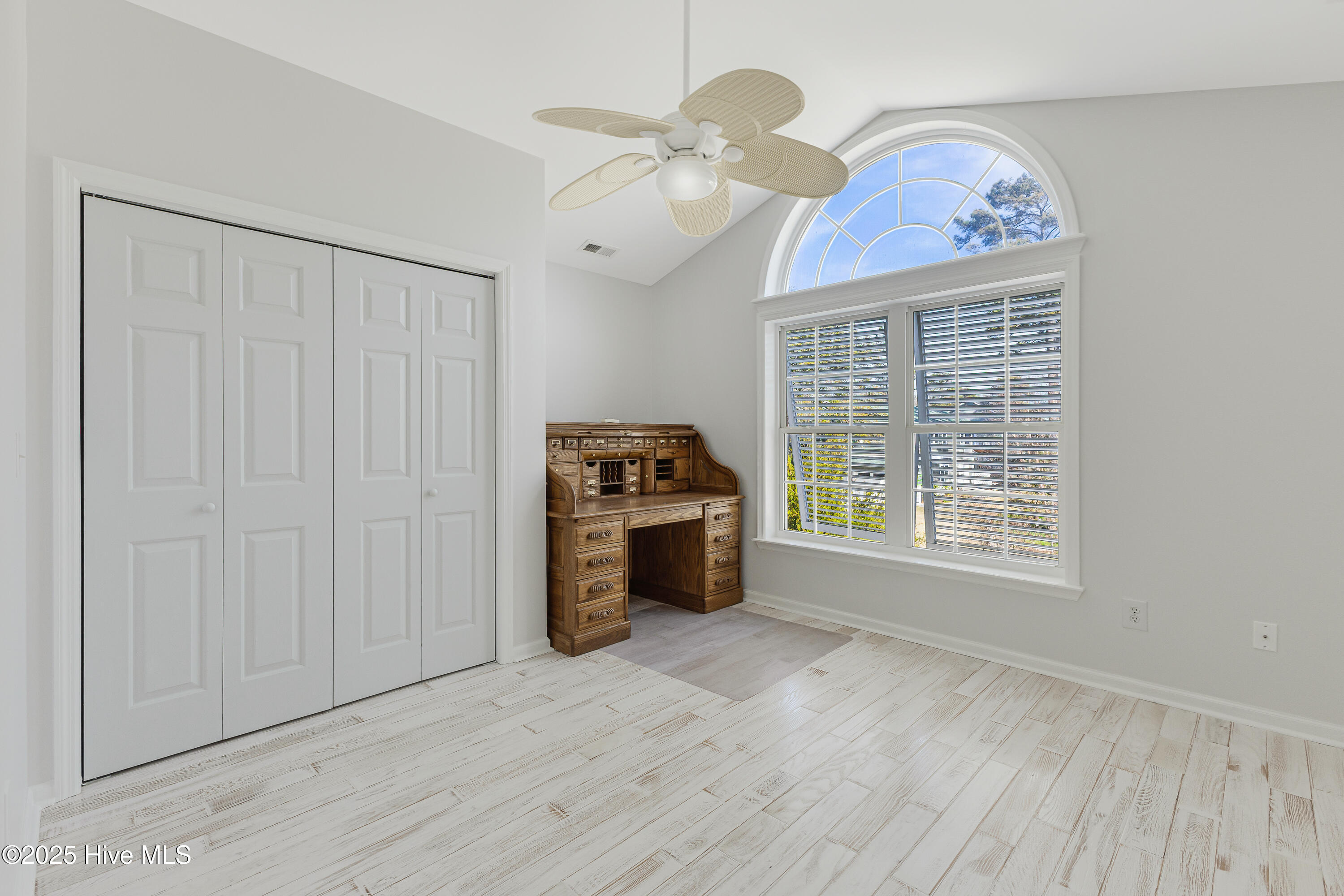 105 SW 3rd Street