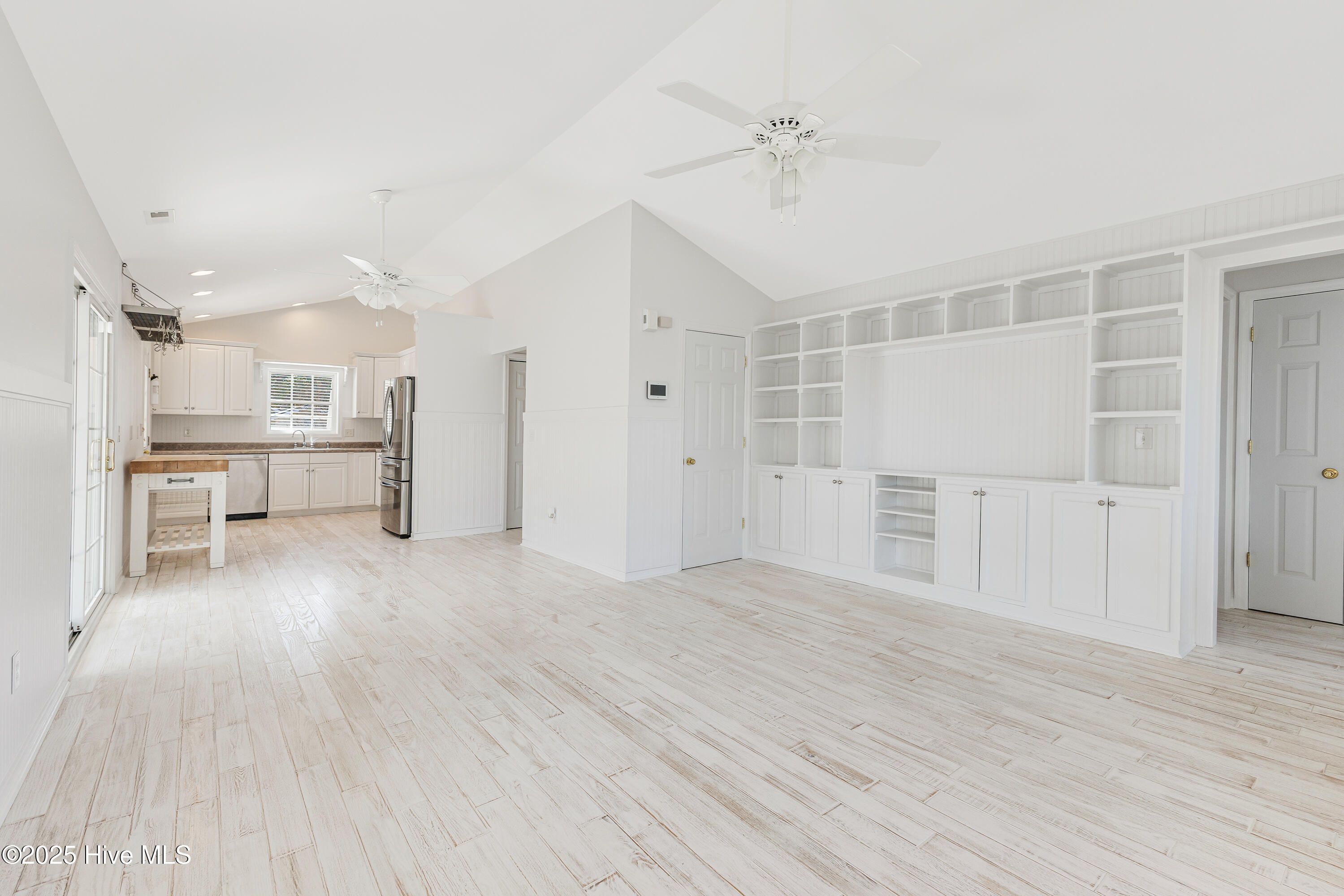 105 SW 3rd Street