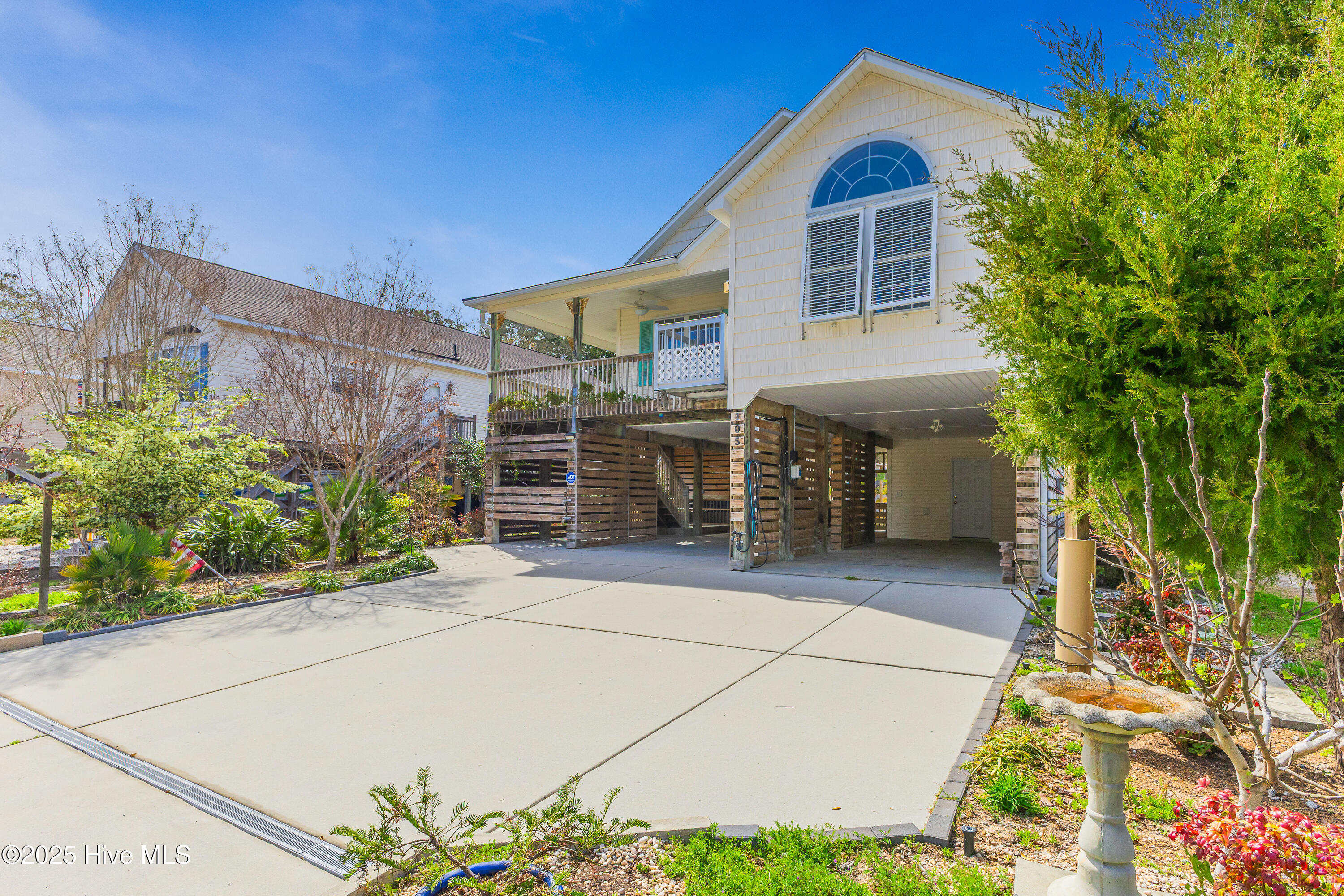105 SW 3rd Street
