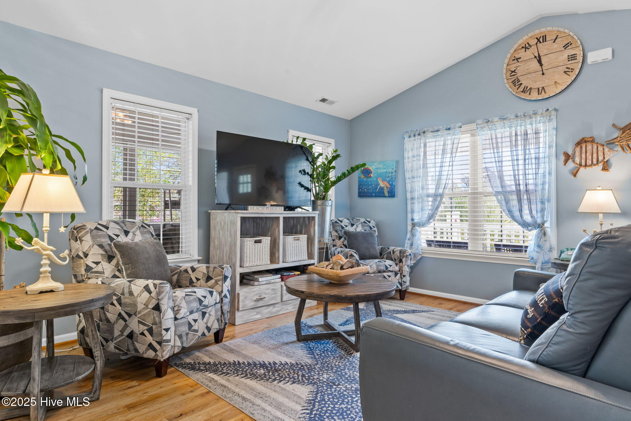 115 NE 38th Street