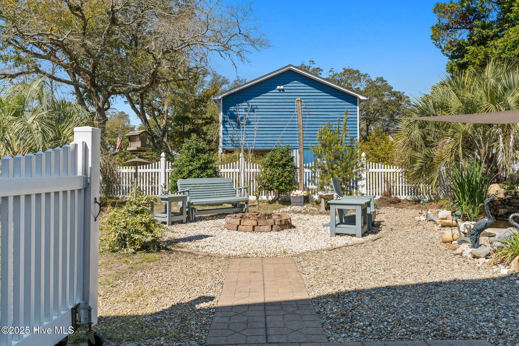 115 NE 38th Street