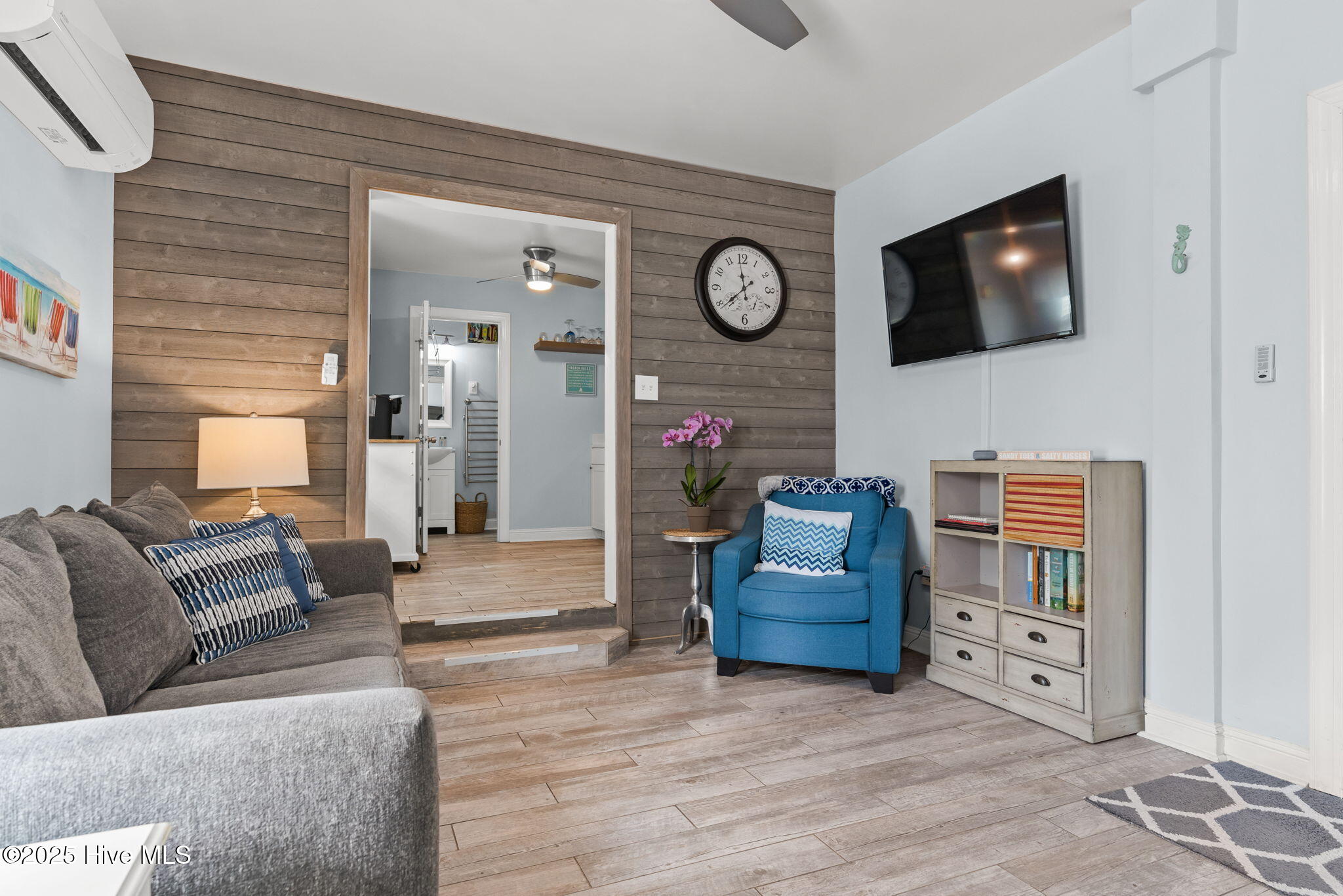 115 NE 38th Street