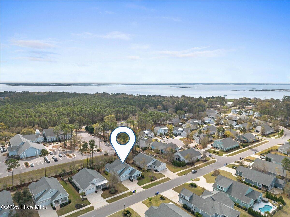 1014 Softwind Way