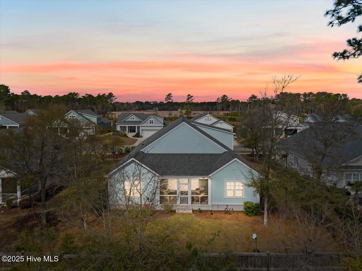 1014 Softwind Way