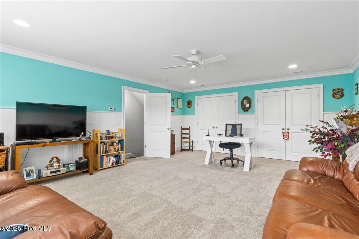 1014 Softwind Way